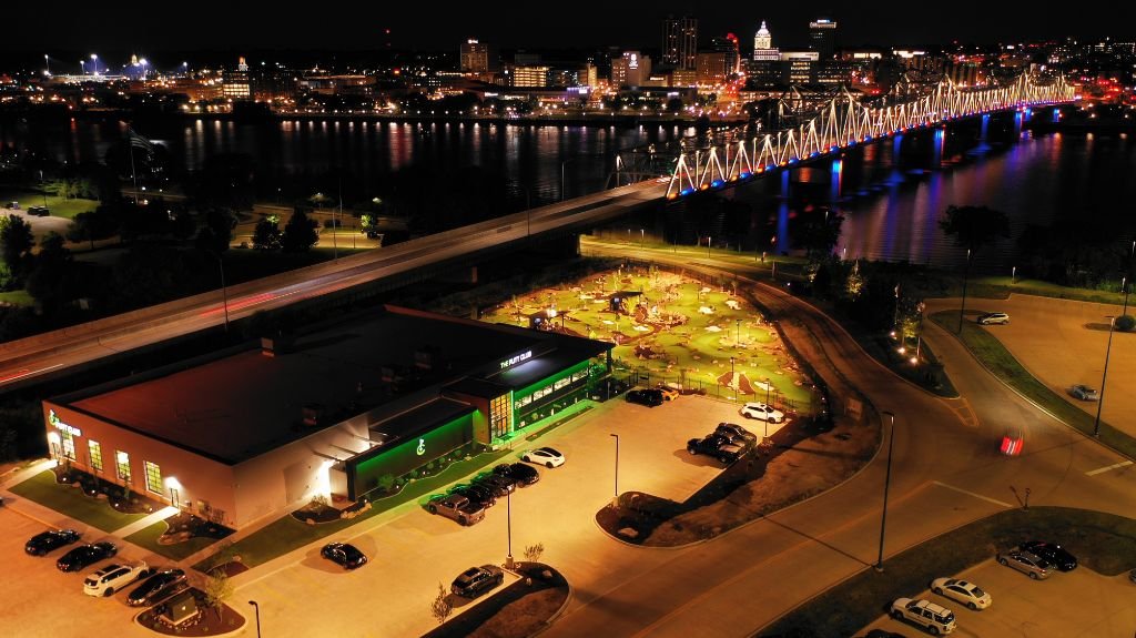 the-putt-club-east-peoria-3