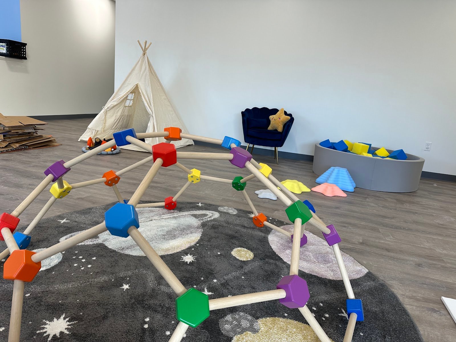 to-the-stars-play-cafe-1
