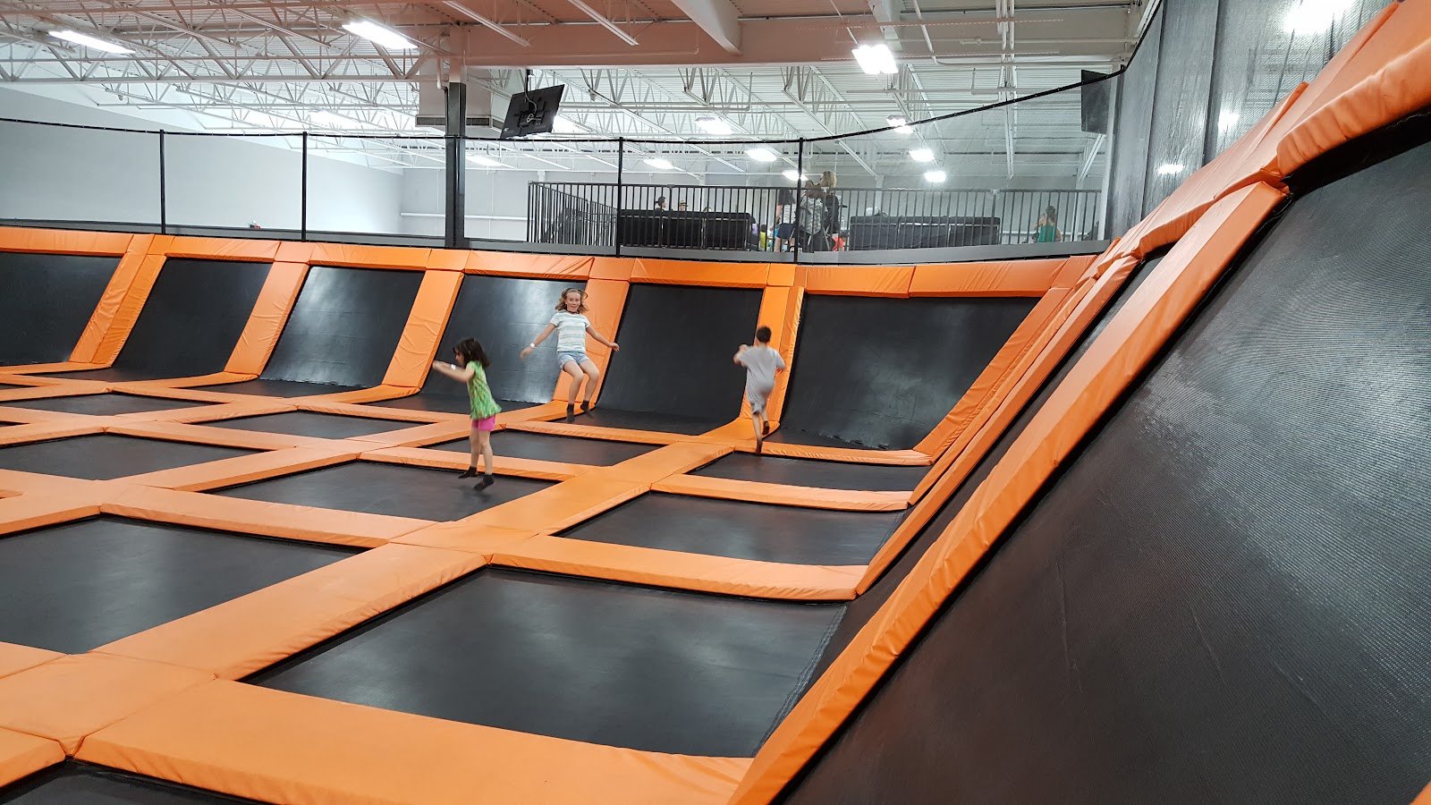 top-flight-trampoline-game-park-2