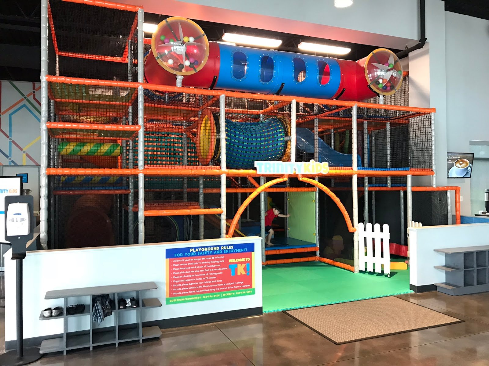 trinity-plaza-indoor-playground-1
