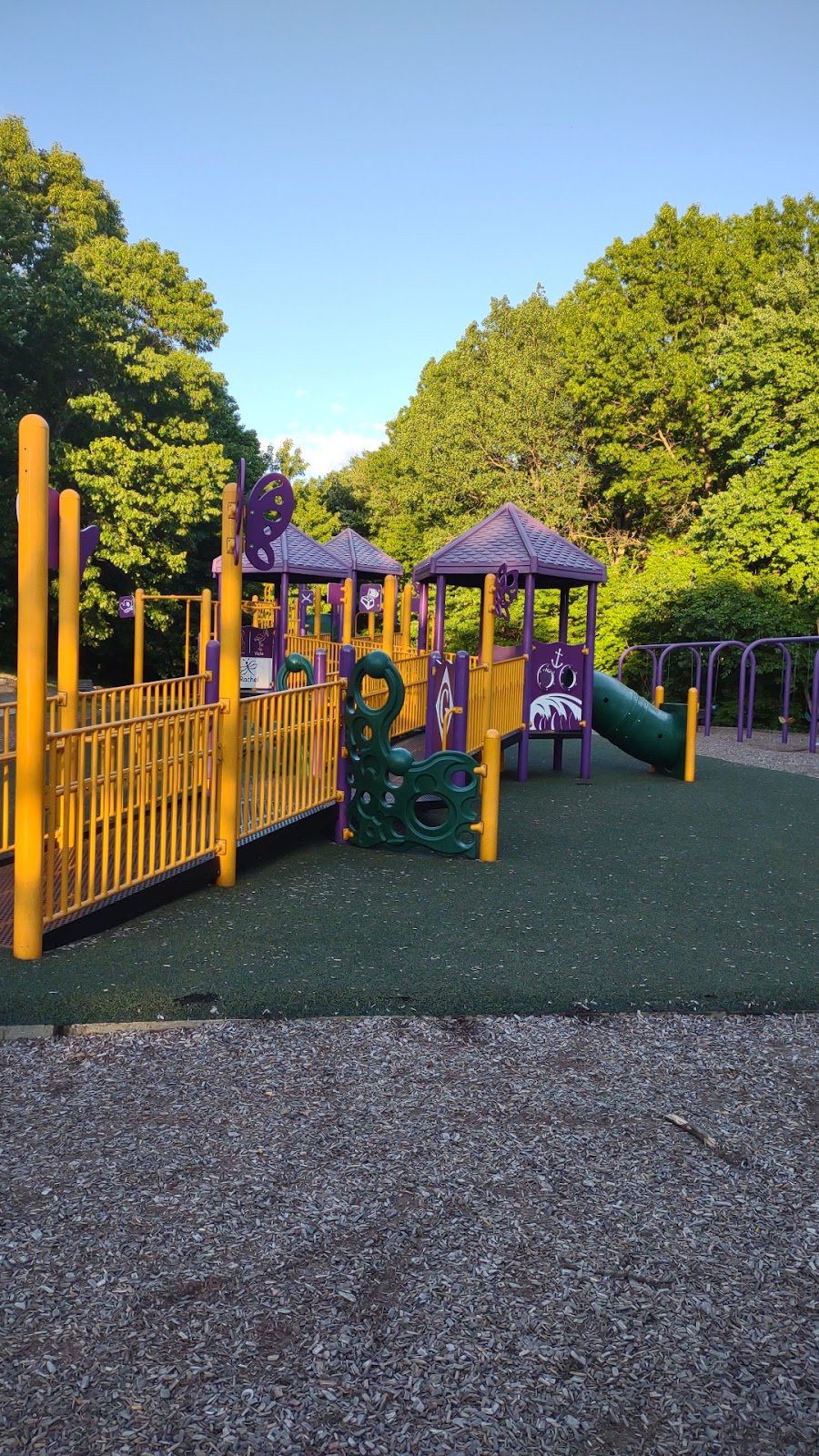 veterans-park-playscape-1