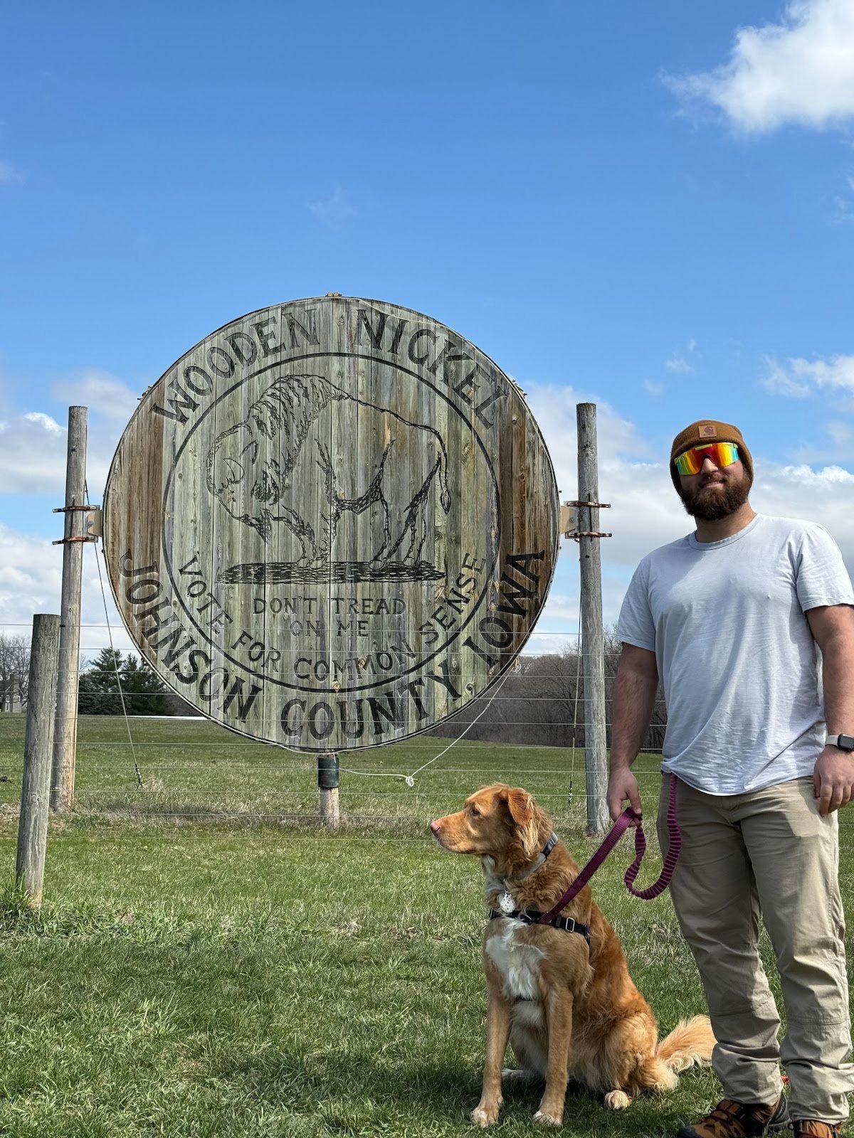worlds-largest-wooden-nickel-2