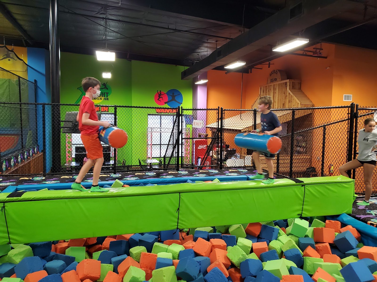 xflight-trampoline-park-2