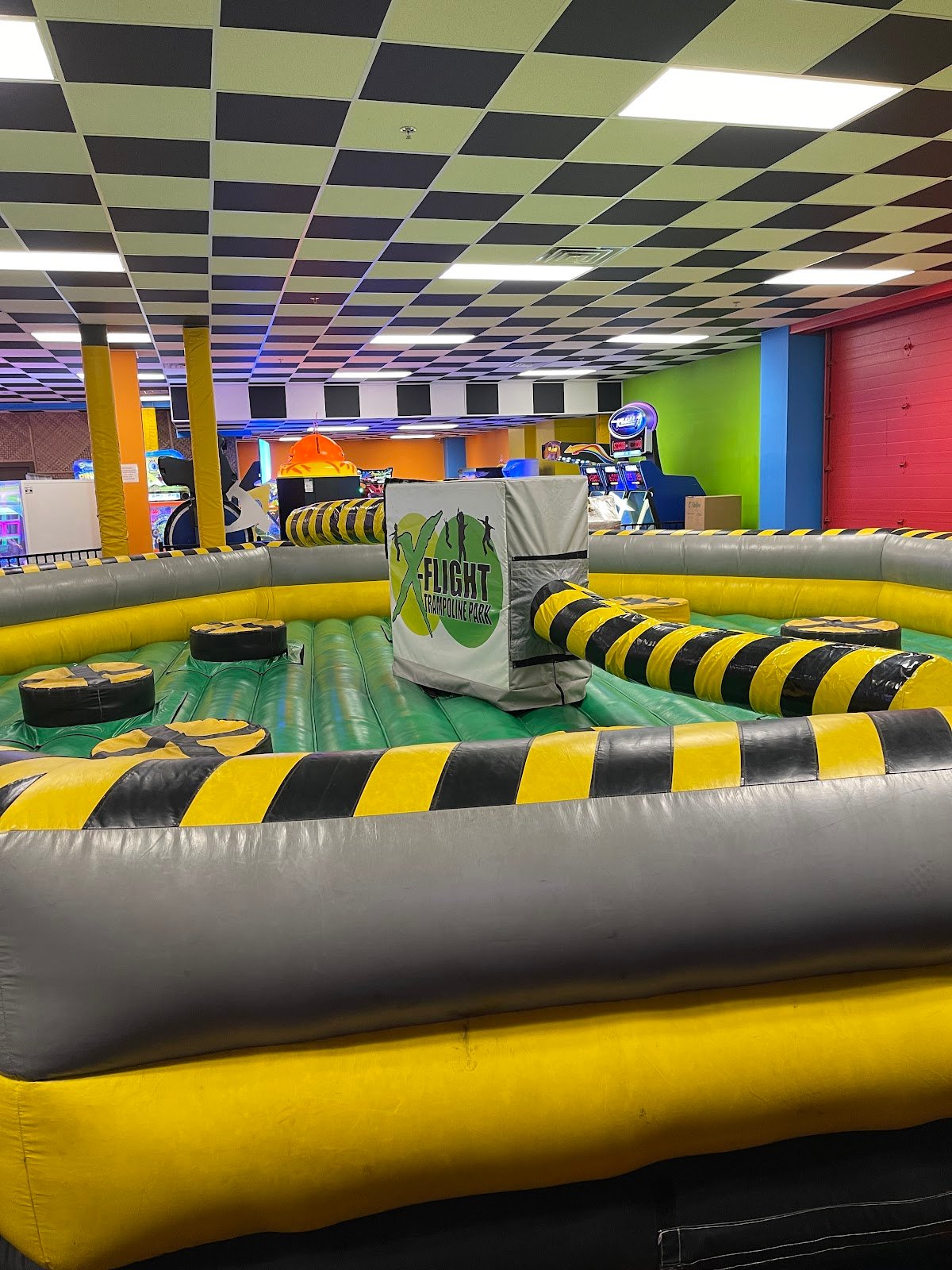 xflight-trampoline-park-3