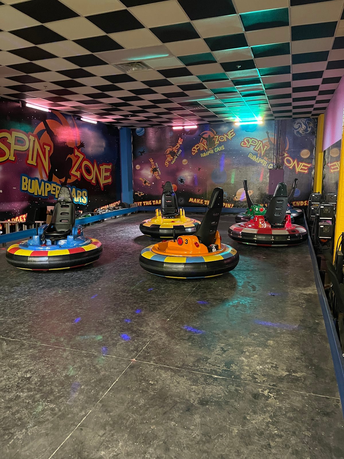 xflight-trampoline-park-4