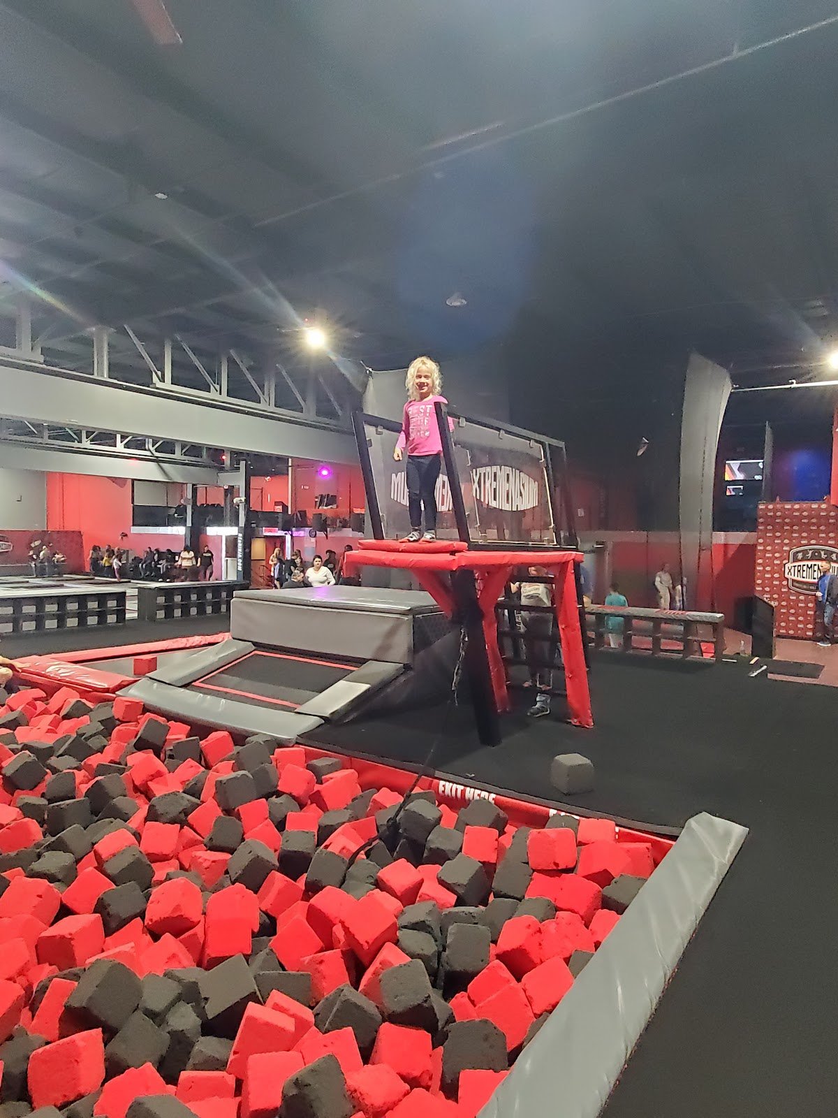 xtremenasium-trampoline-park-1