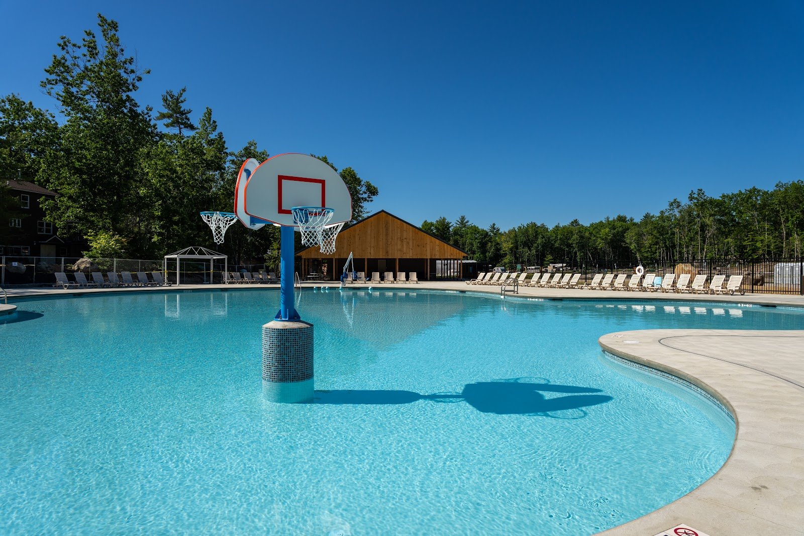 yogi-bears-jellystone-park-campresort-lakes-region-in-milton-nh-3