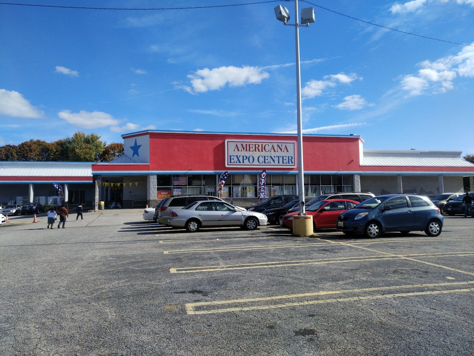 americana-expo-center-flea-market-1