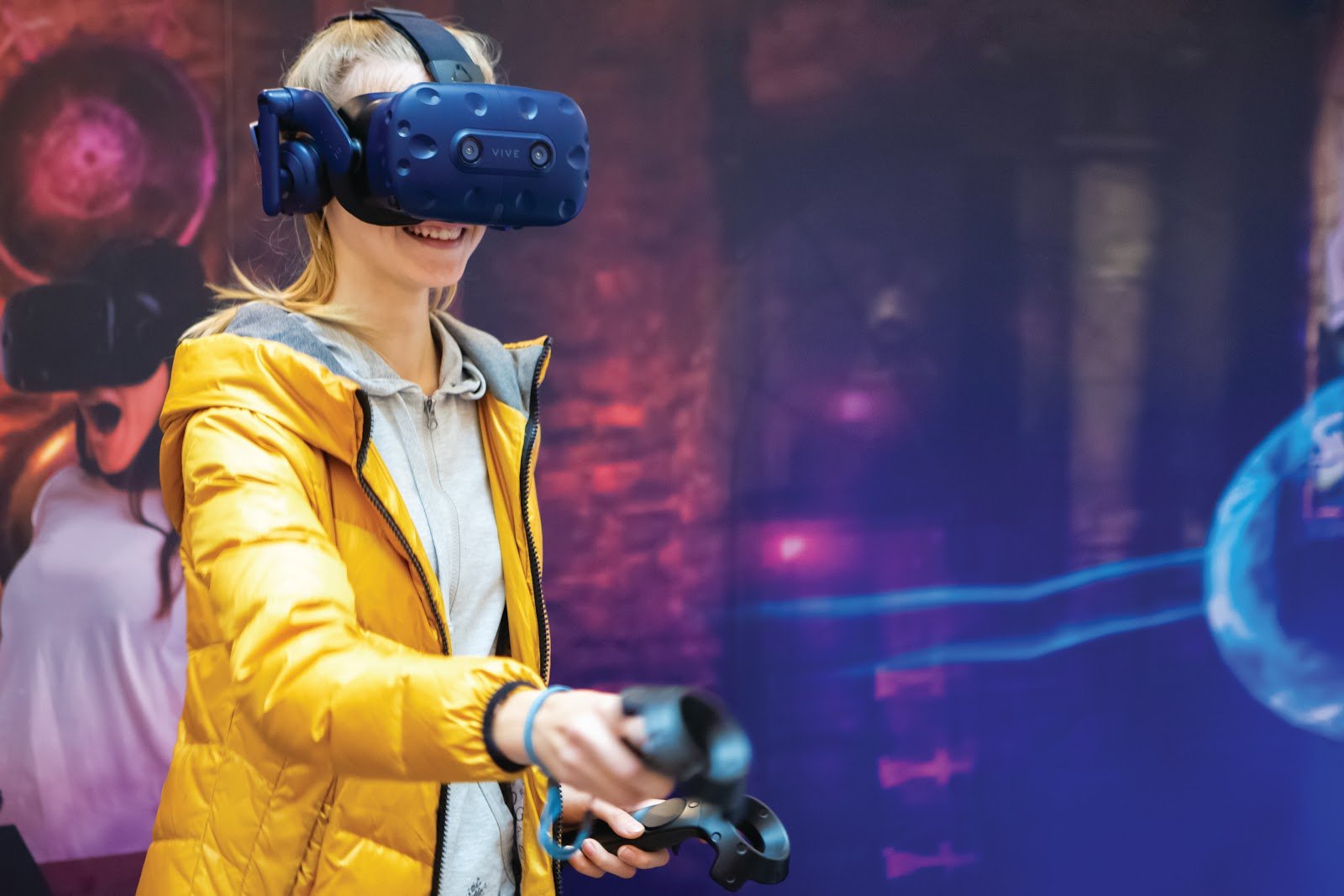 atomic-vr-virtual-reality-arcade-3