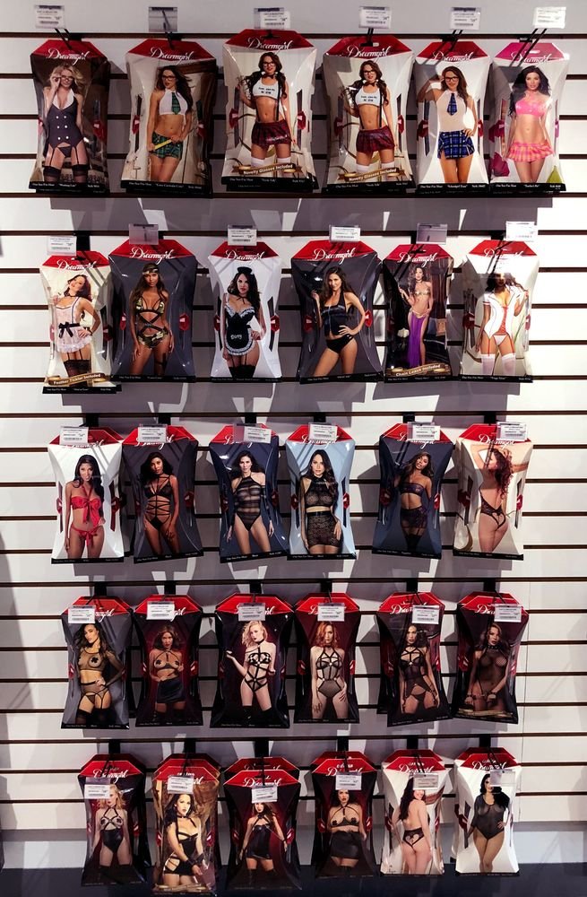 castle-megastore-medford-or-2