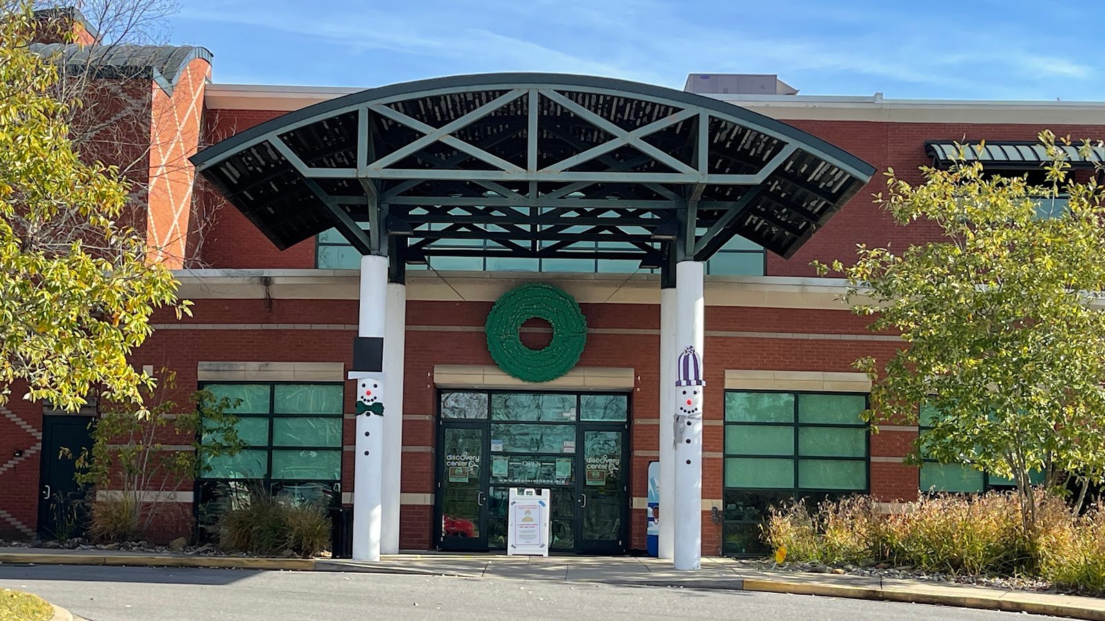 discovery-center-at-murfree-spring-2