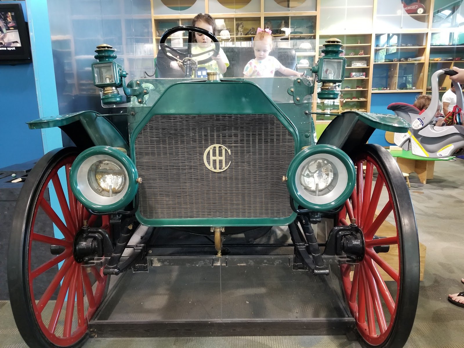 discovery-center-at-murfree-spring-3