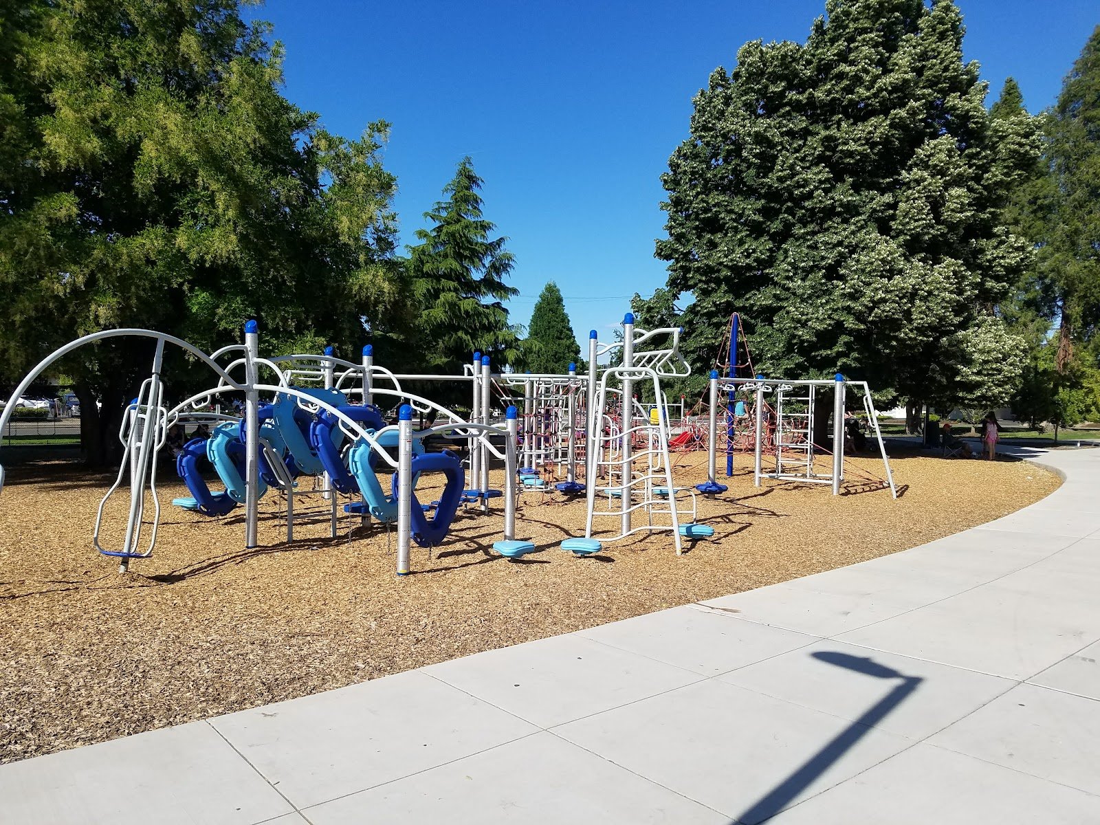hawthorne-park-playground-2