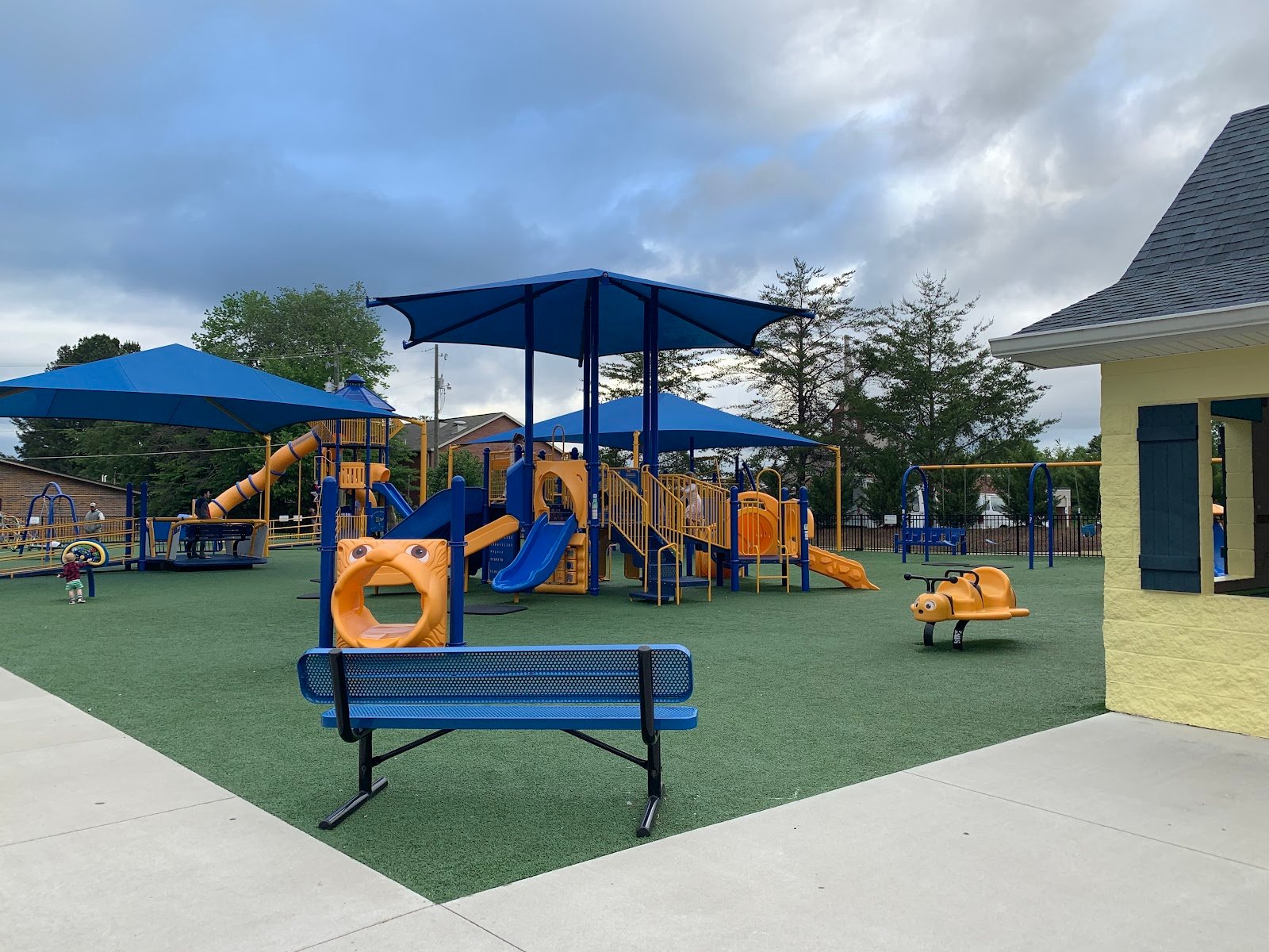 karns-lions-club-all-inclusive-playground-1