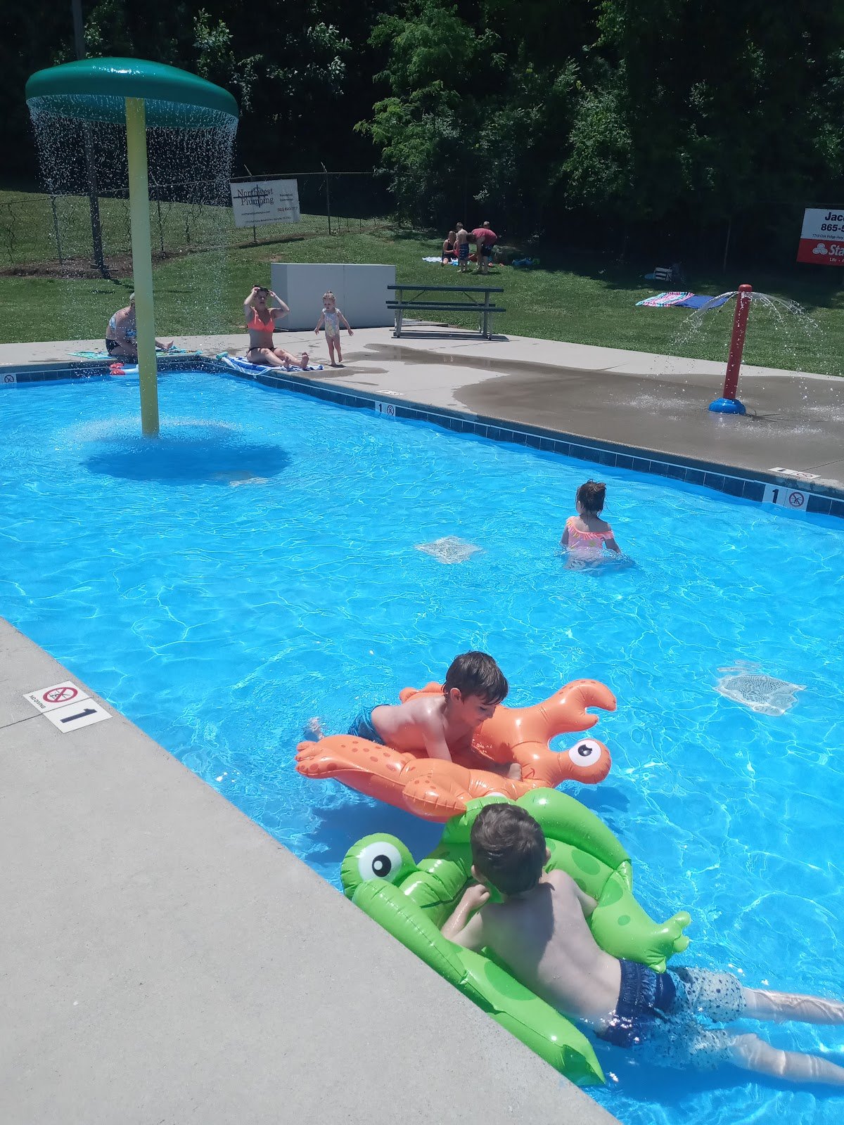 karns-lions-club-all-inclusive-playground-2