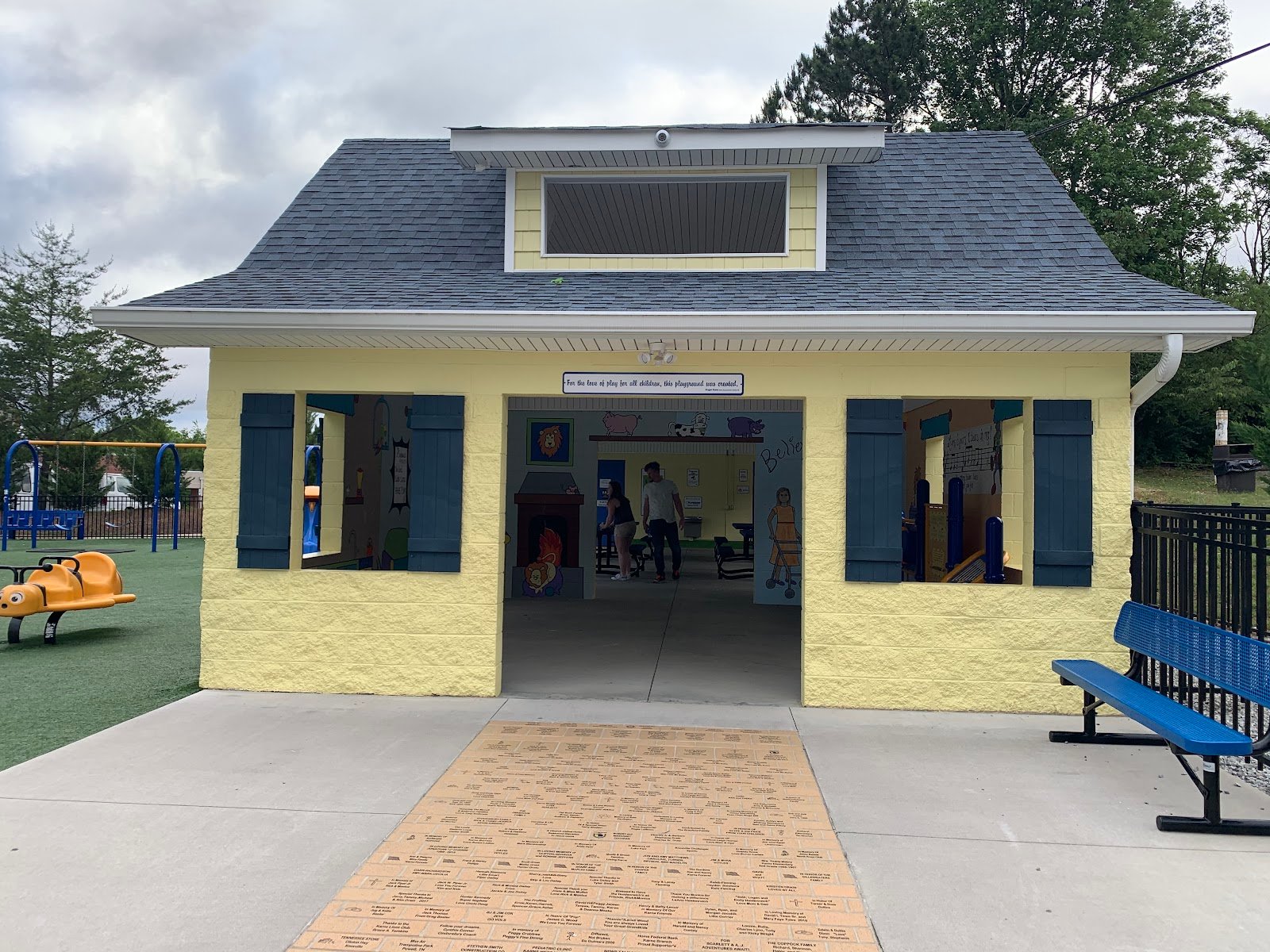 karns-lions-club-all-inclusive-playground-4