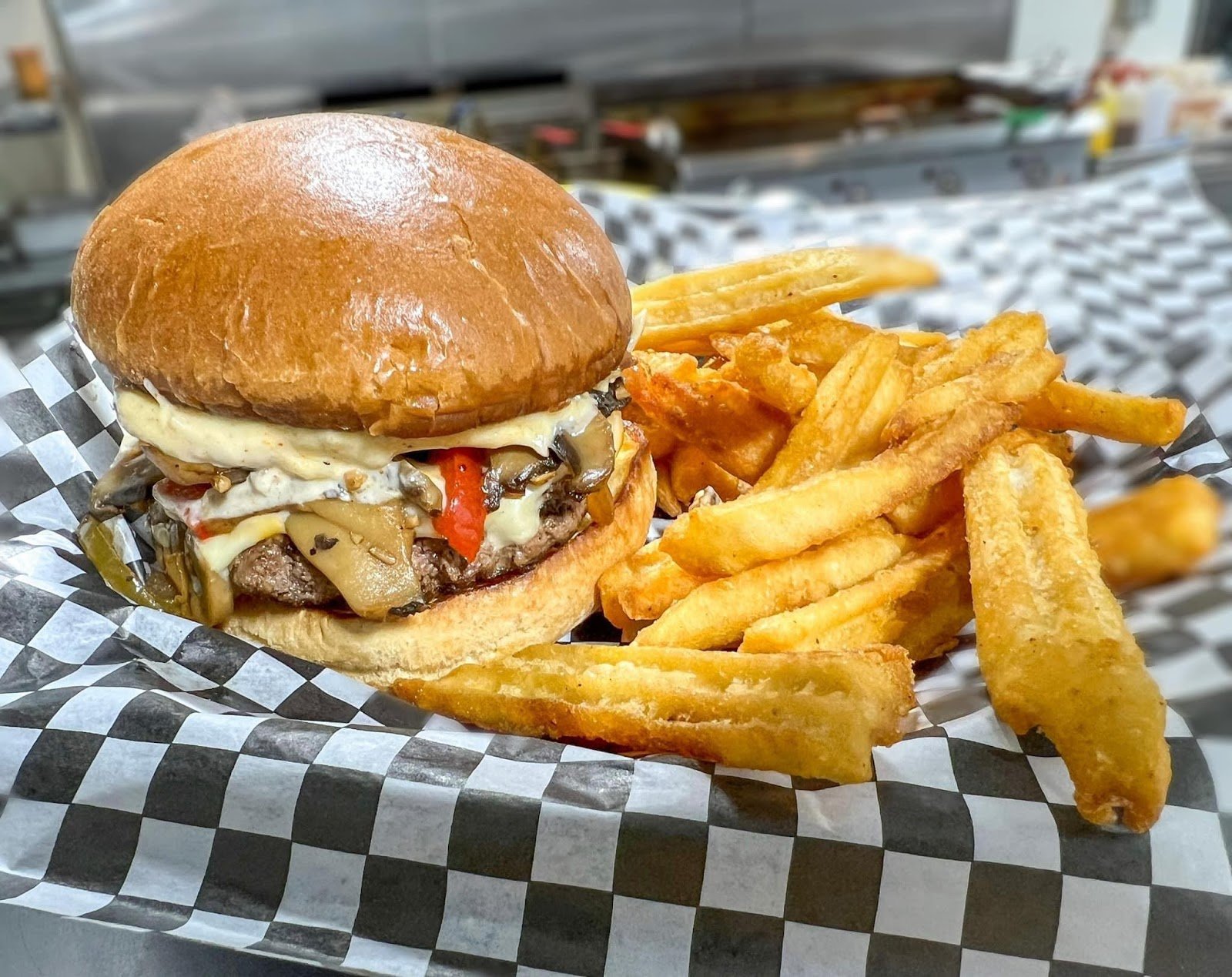 labbies-sports-bar-grill-3