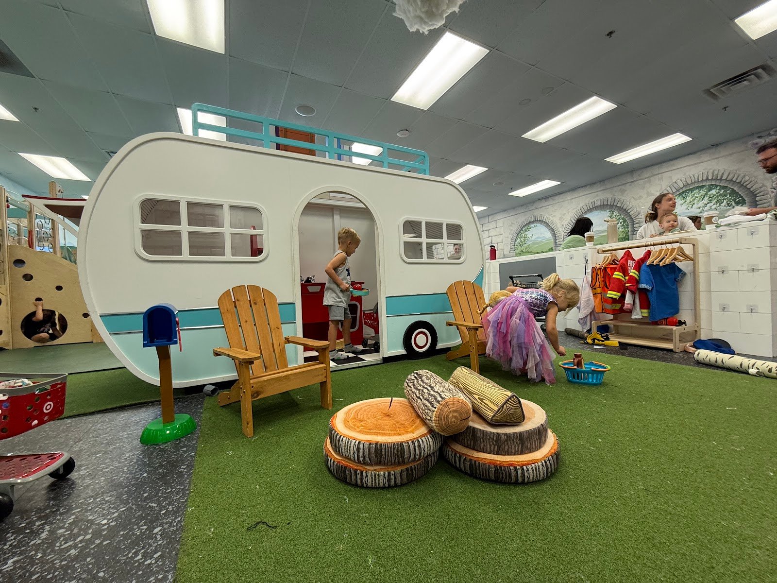 little-valley-play-cafe-2