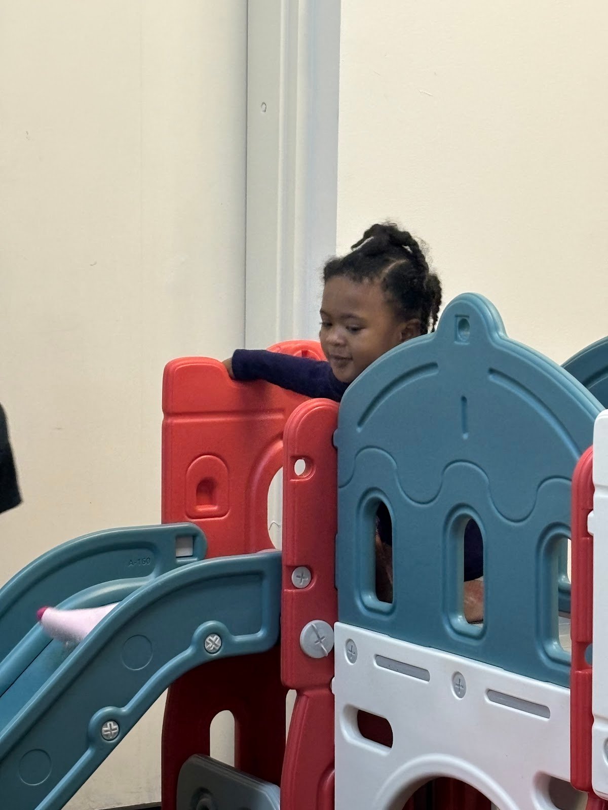 noah-playroom-1