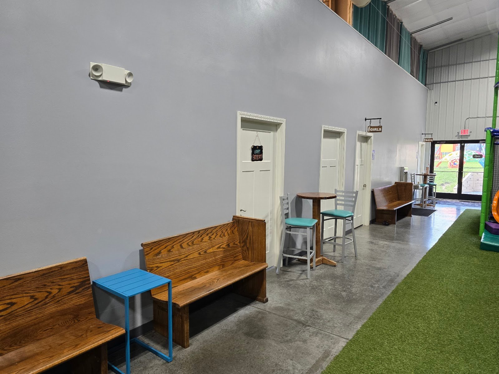 run-wild-indoor-and-outdoor-playland-4