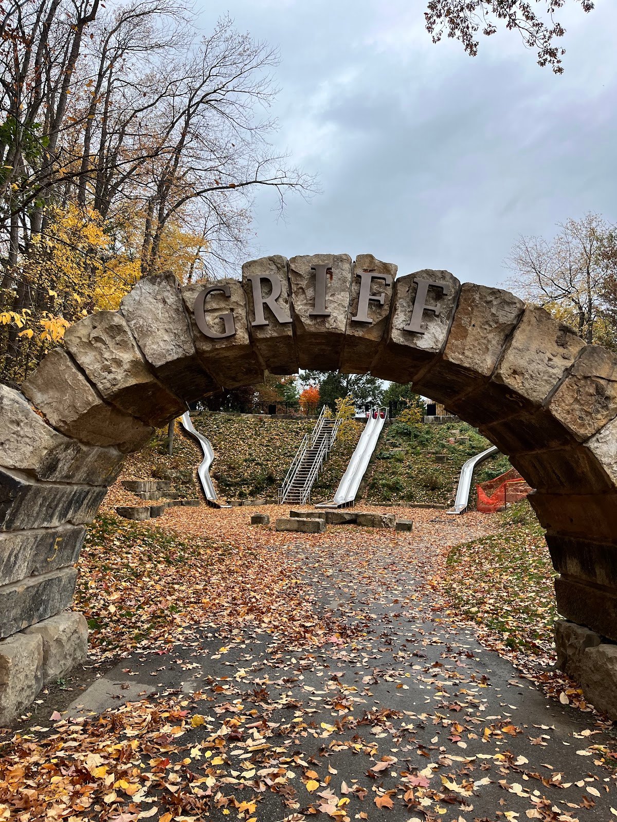 the-griff-hill-slides-3