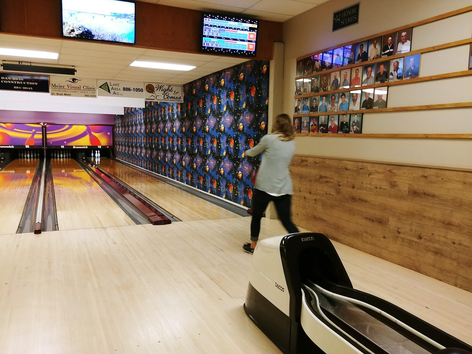 tommys-lanes-lounge-1