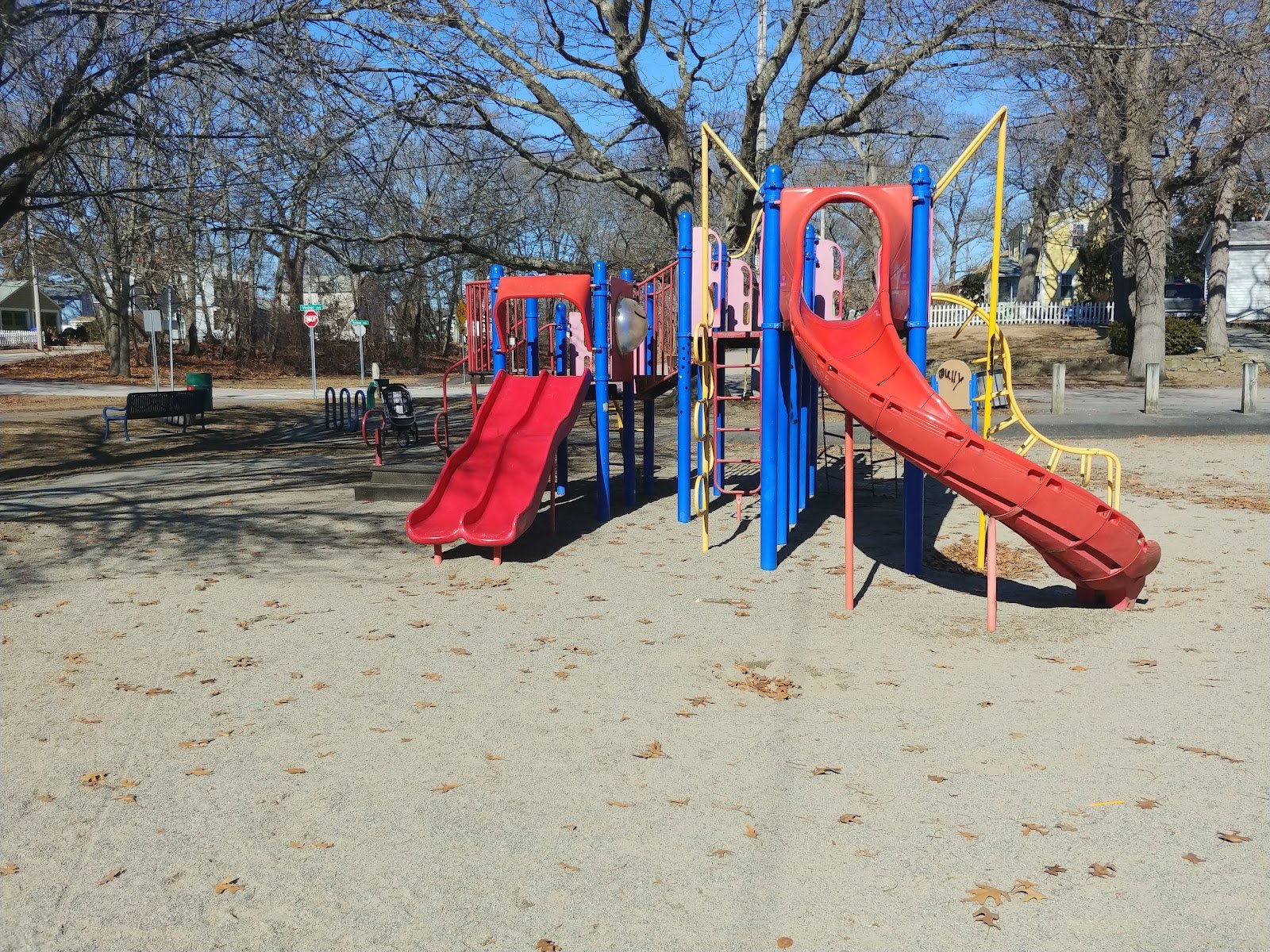 vintner-avenue-playground-1