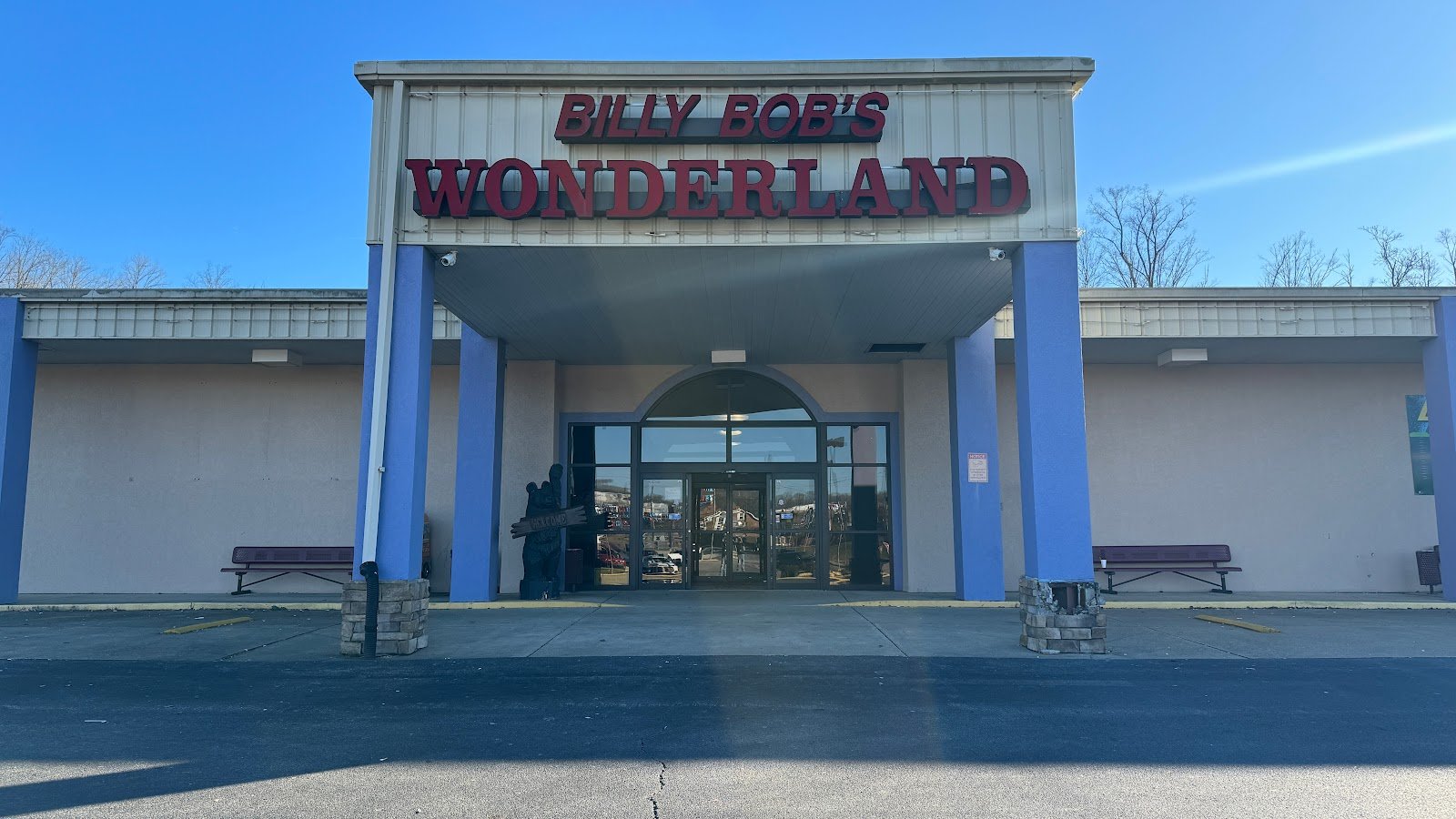 billy-bobs-wonderland-2