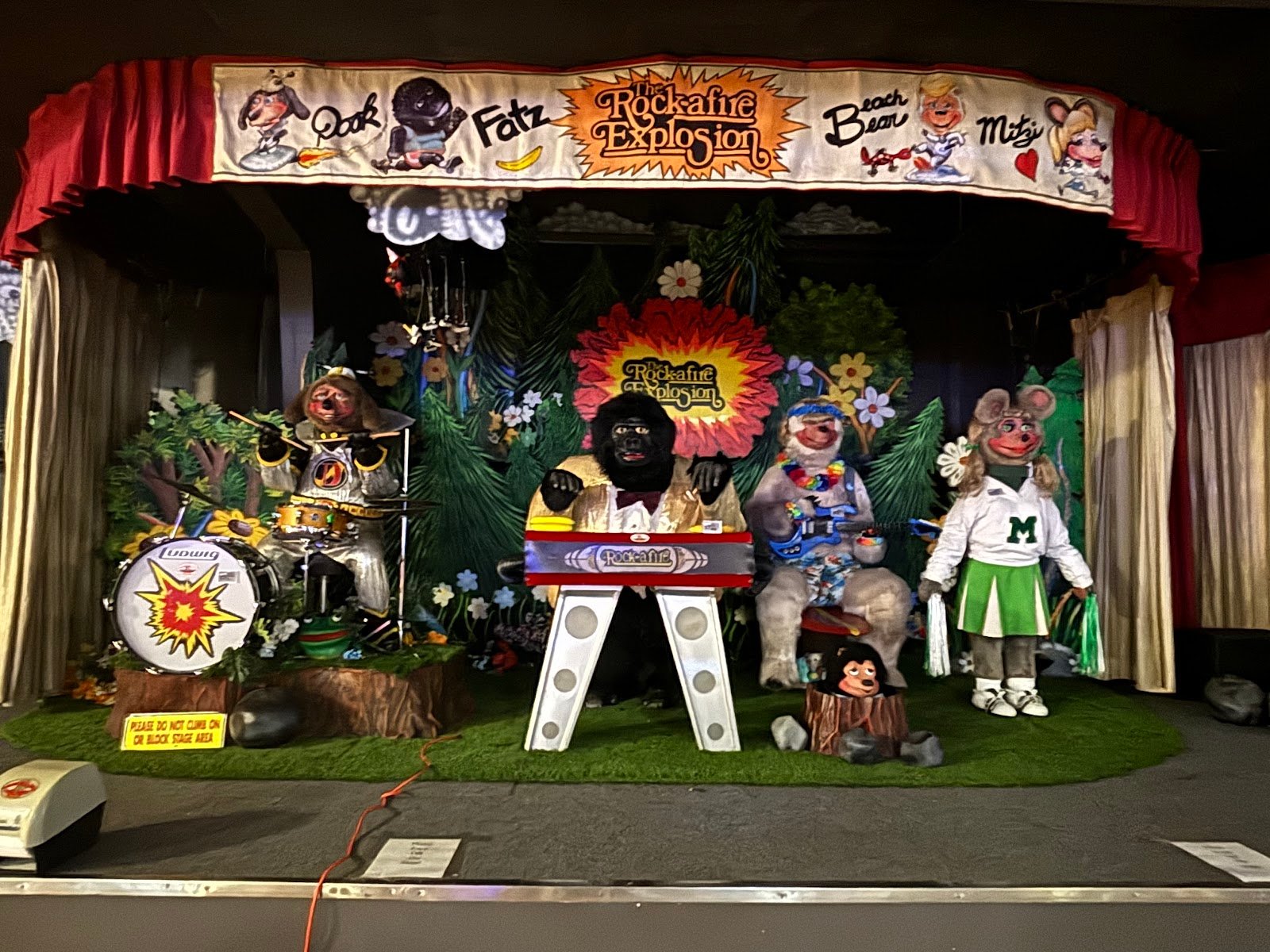 billy-bobs-wonderland-4