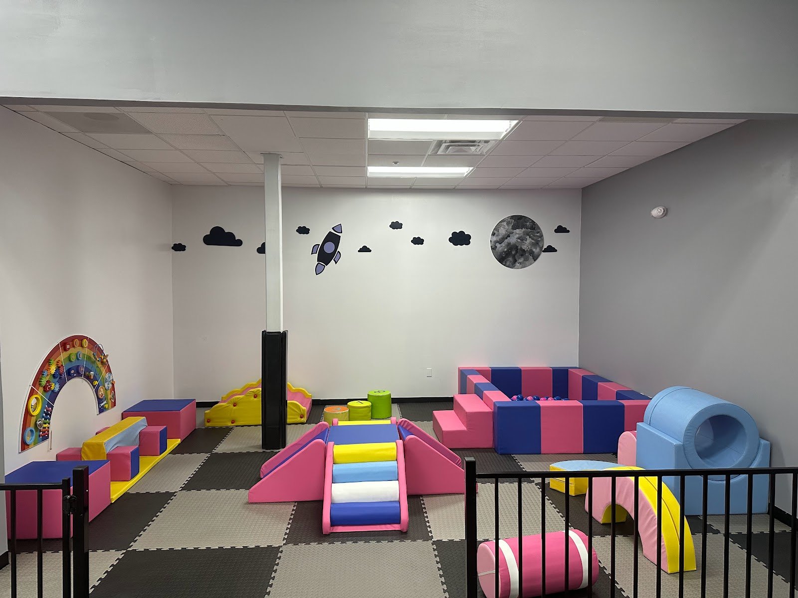 bounce-n-play-willowbrook-4