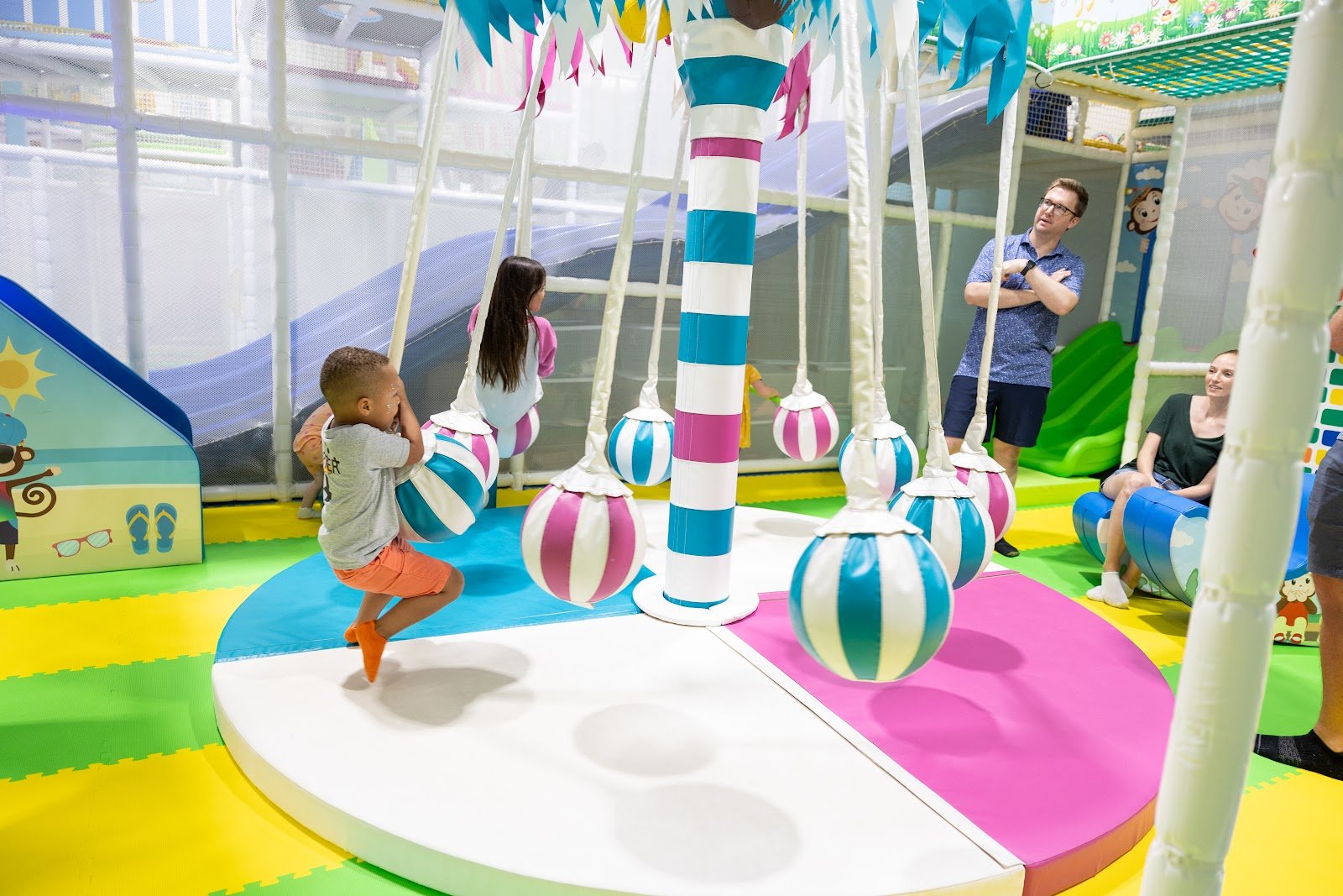 cheeky-monkeys-highland-village-2