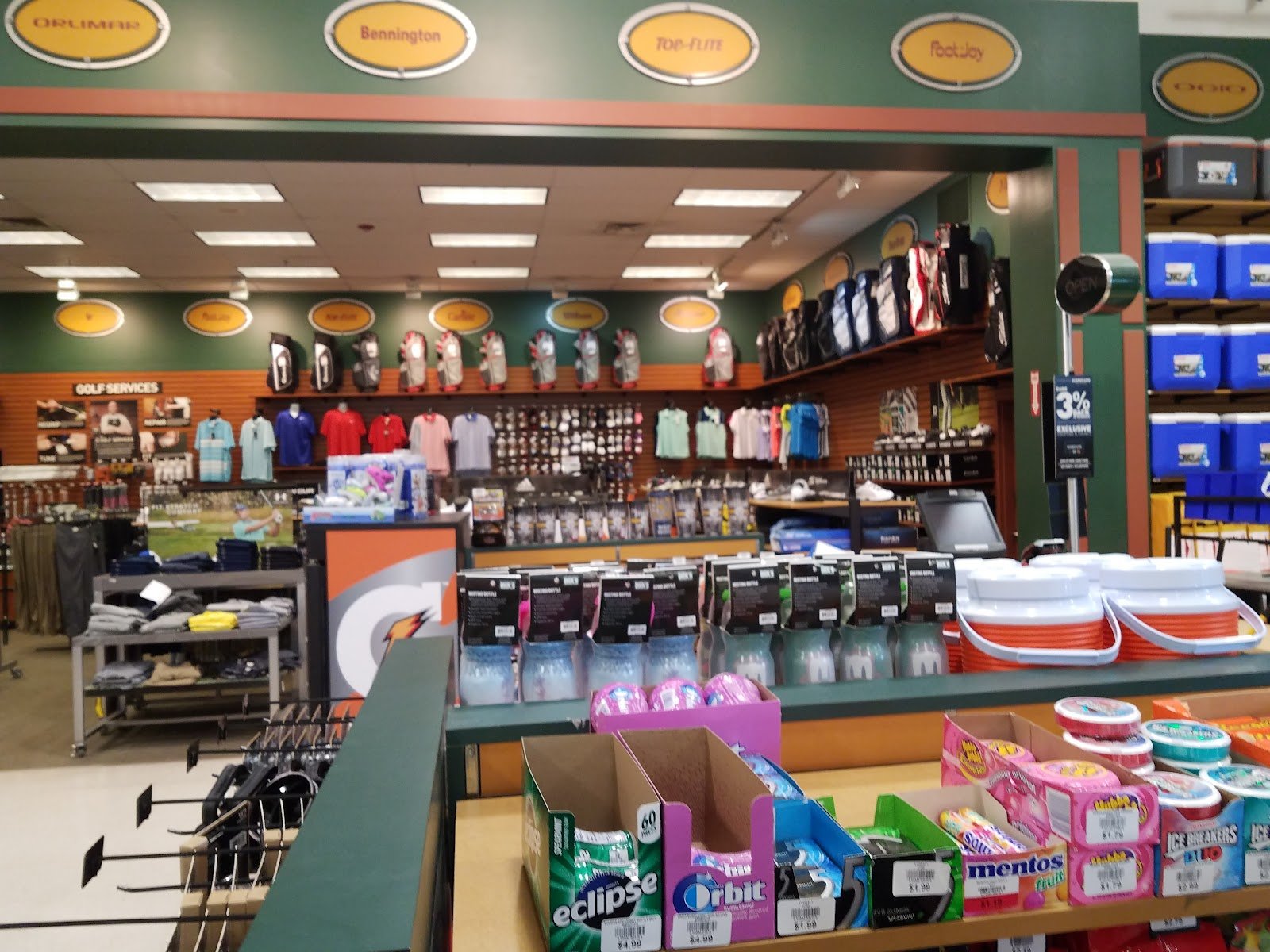 dicks-sporting-goods-3