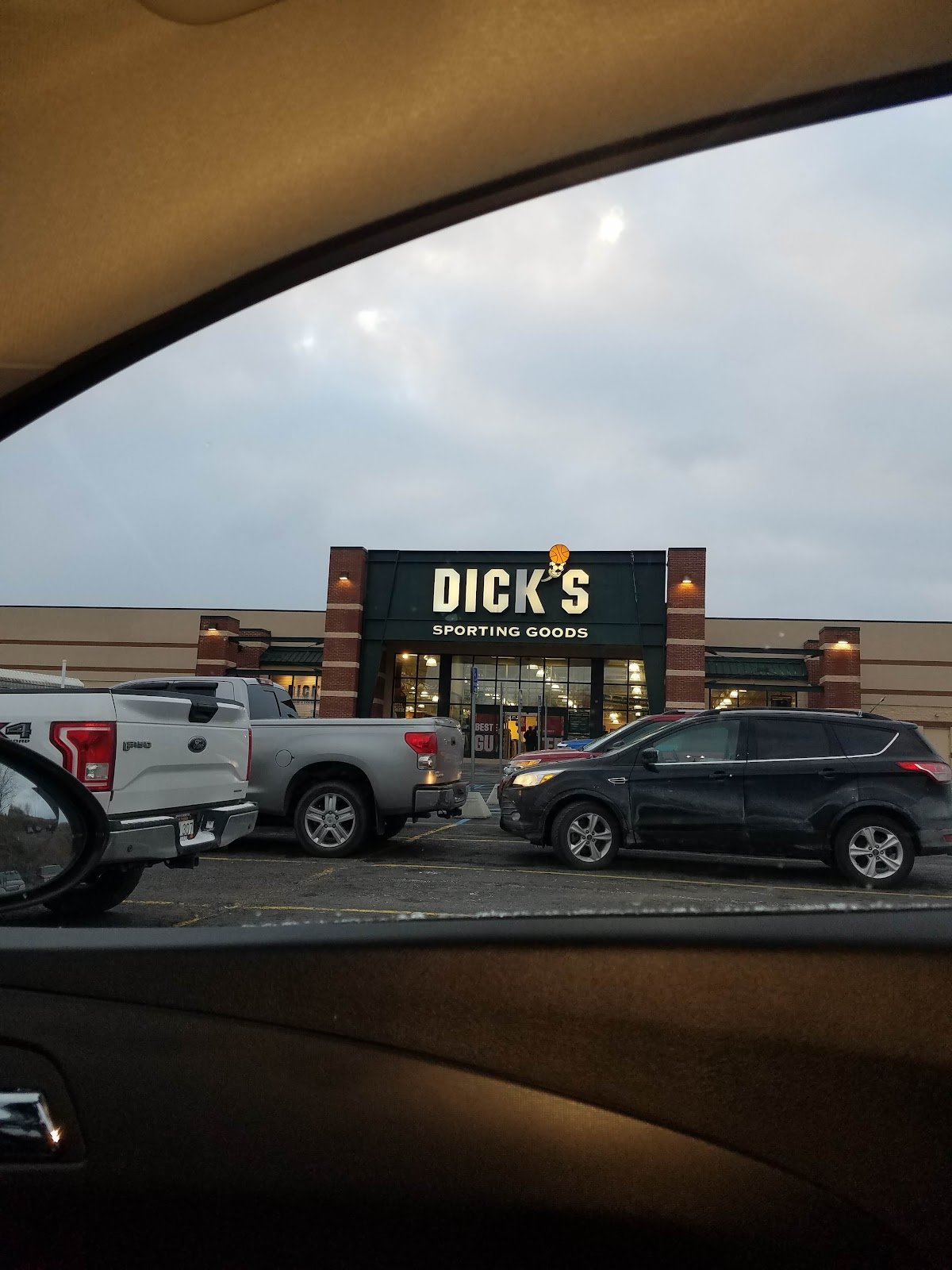 dicks-sporting-goods-4