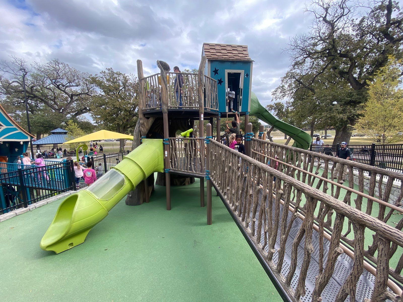 dream-park-playground-3