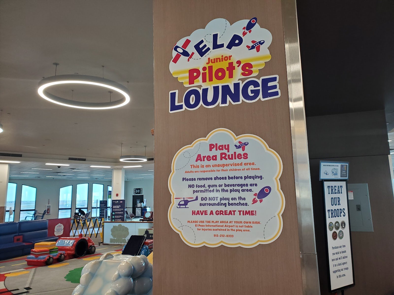 elp-junior-pilots-lounge-4