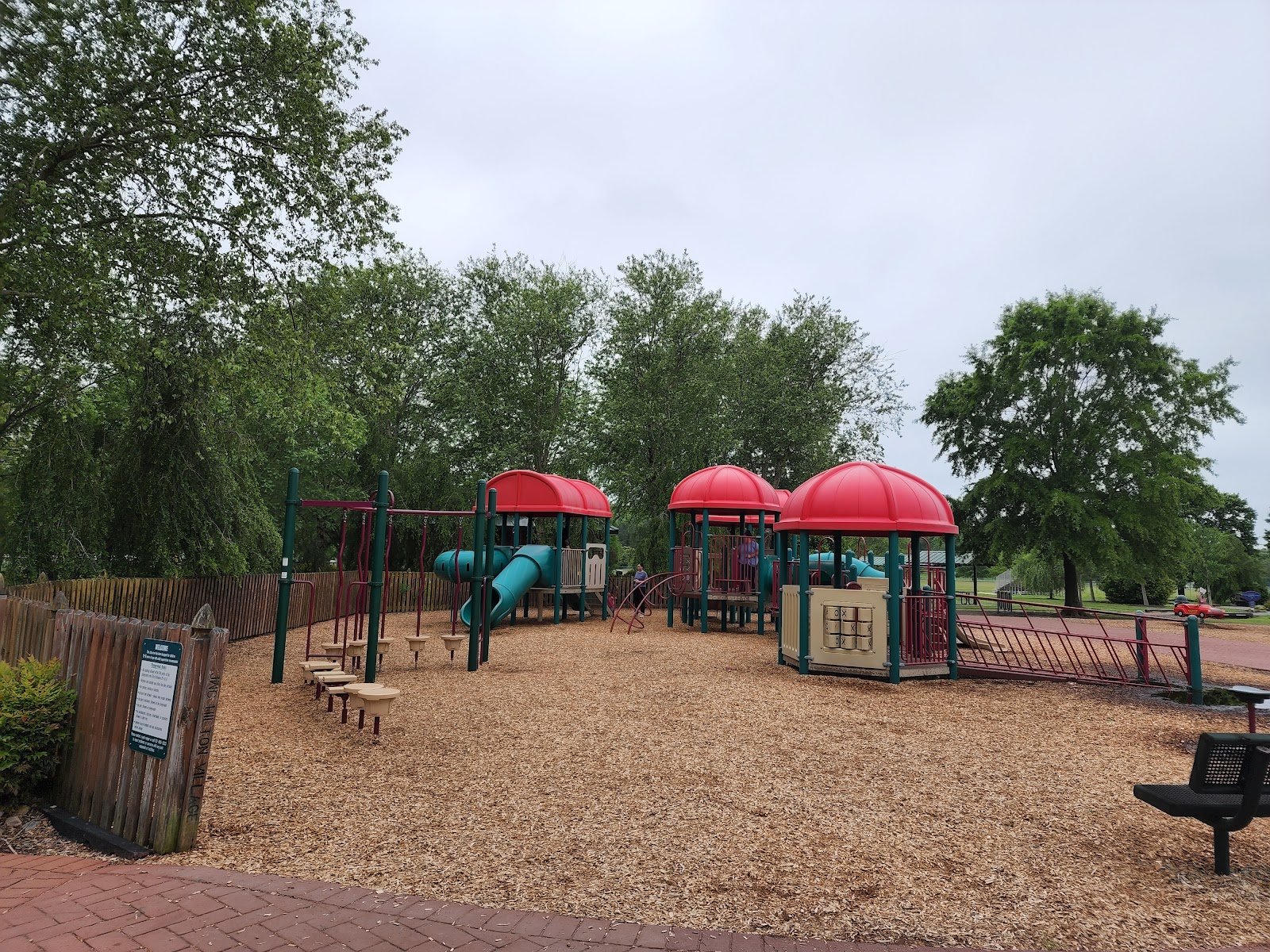 fantasy-farm-playground-1