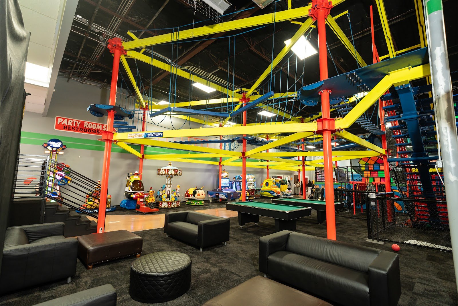 flip-n-fun-trampoline-park-4