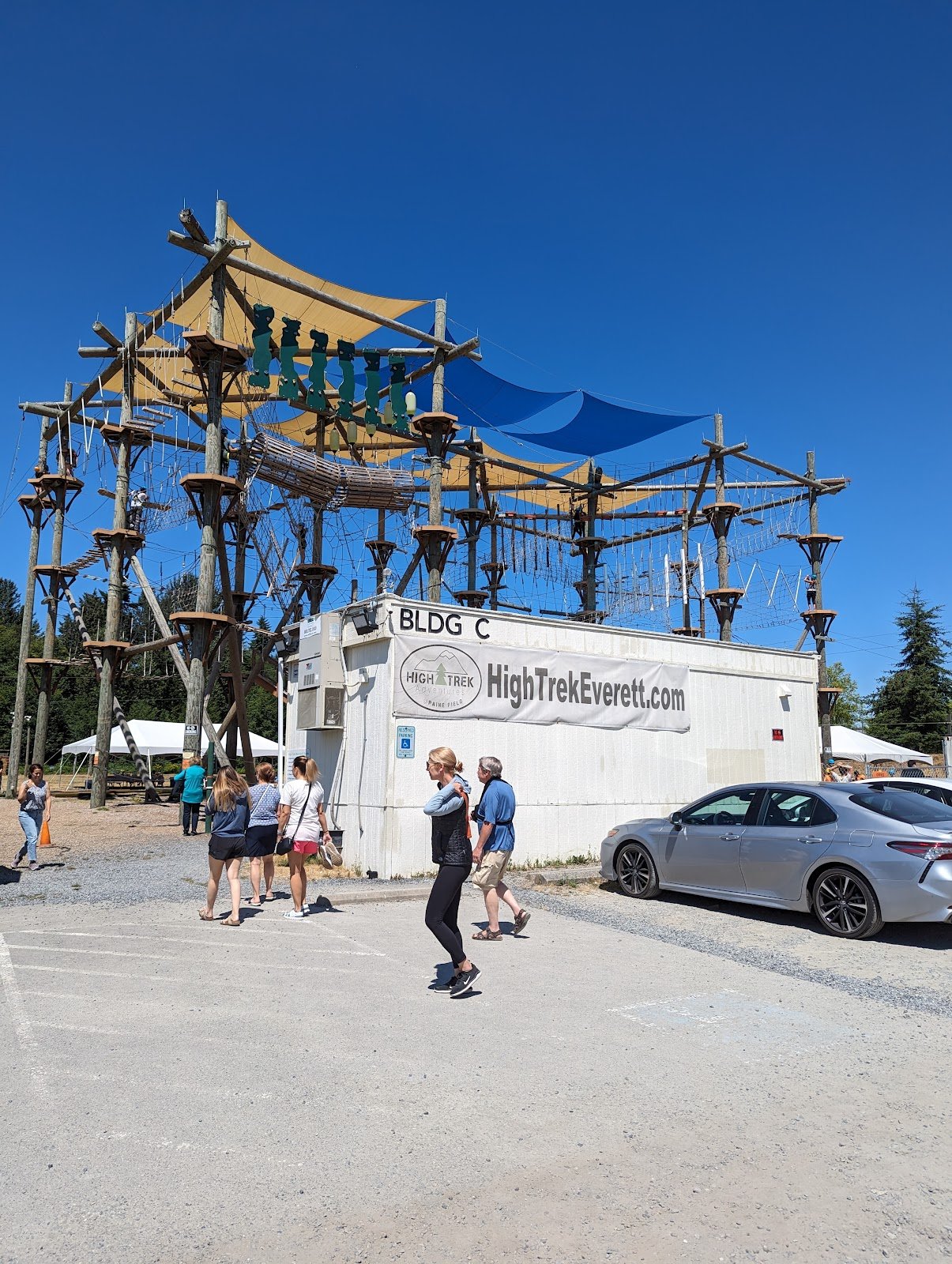 high-trek-outdoor-tactical-laser-tag-birthday-party-and-teambuilding-activities-4