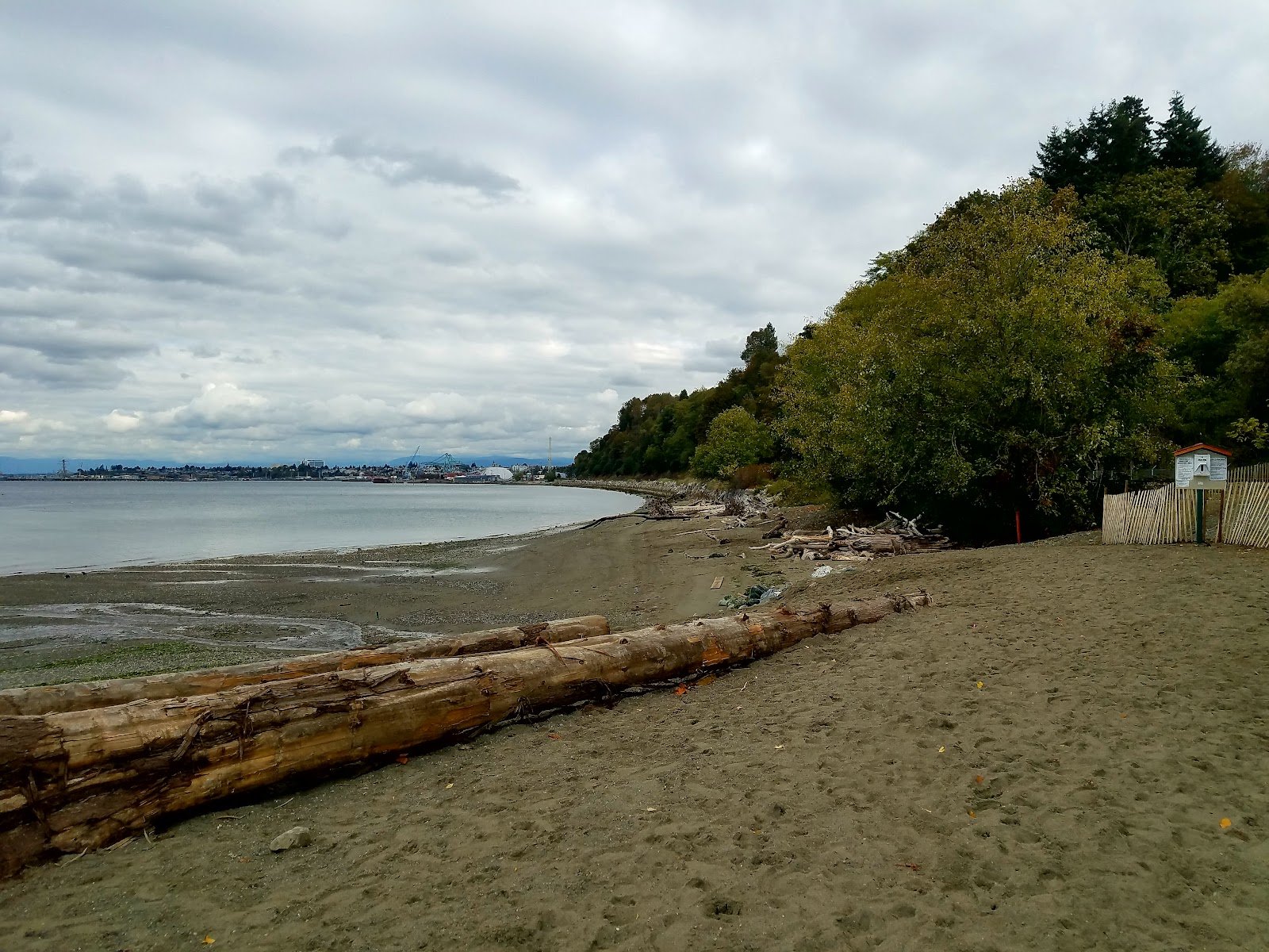 processed by AtomJPEG 1.5.0n?