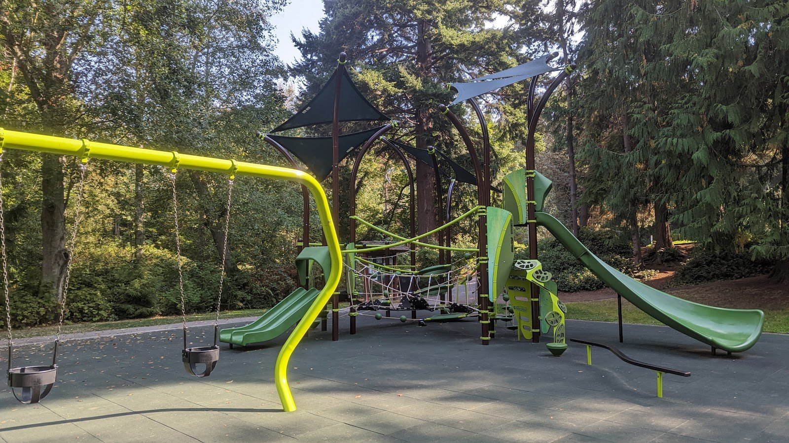 howarth-park-playground-1