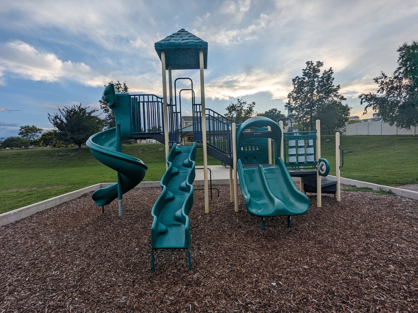 jordan-heights-park-playground-1