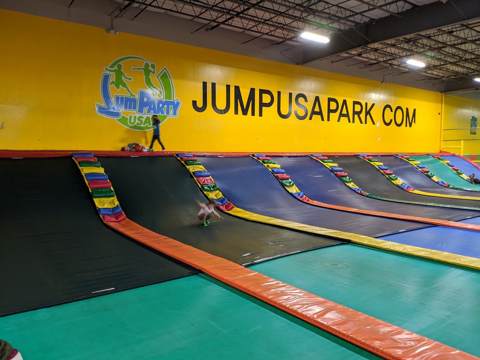 jump-party-usa-1
