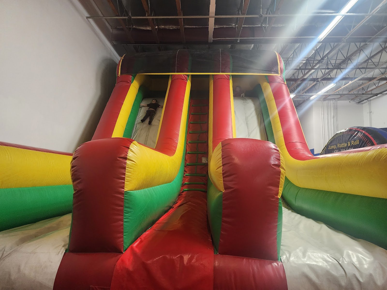 jump-rattle-roll-1