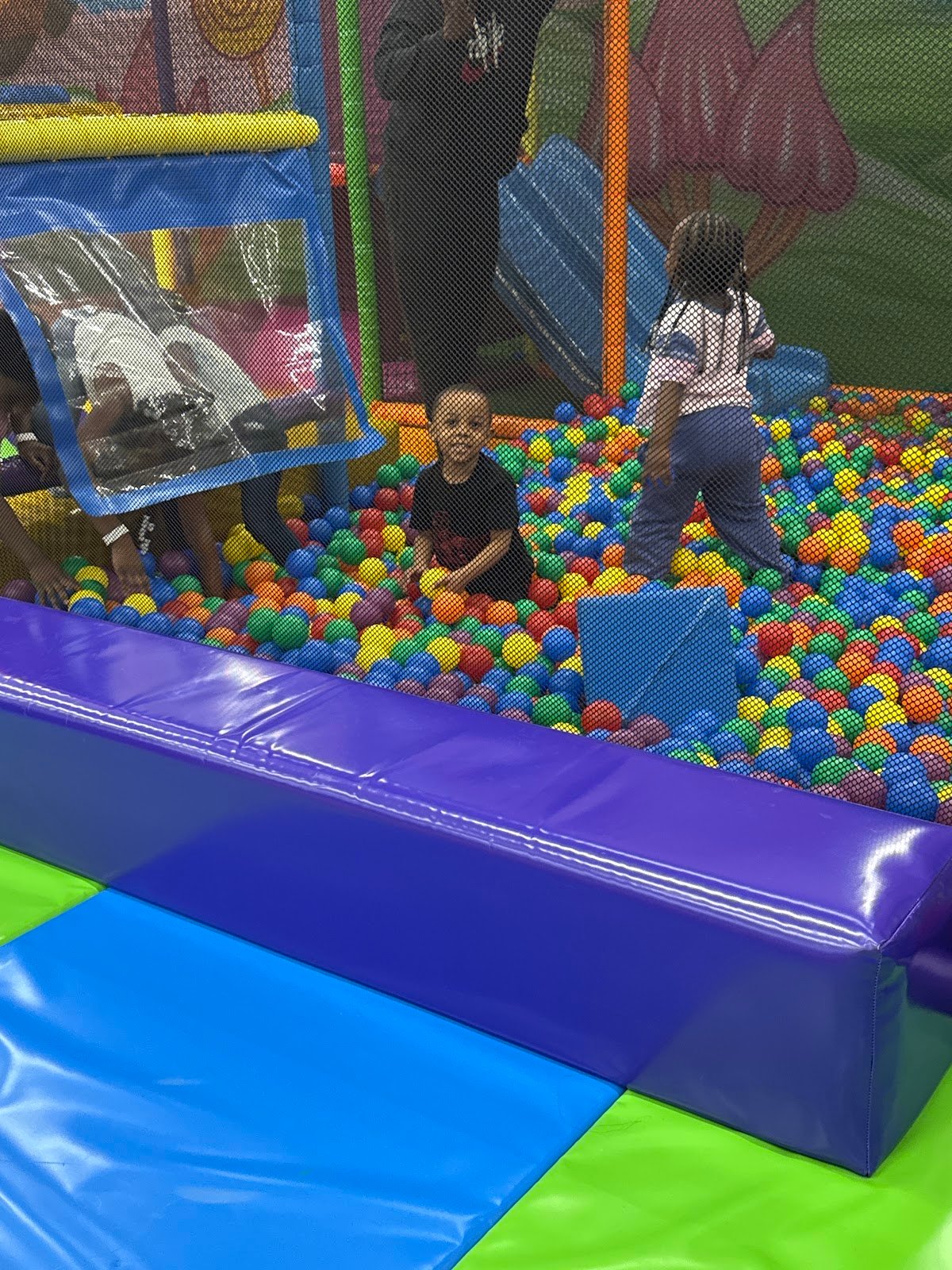kids-empire-bayshore-3