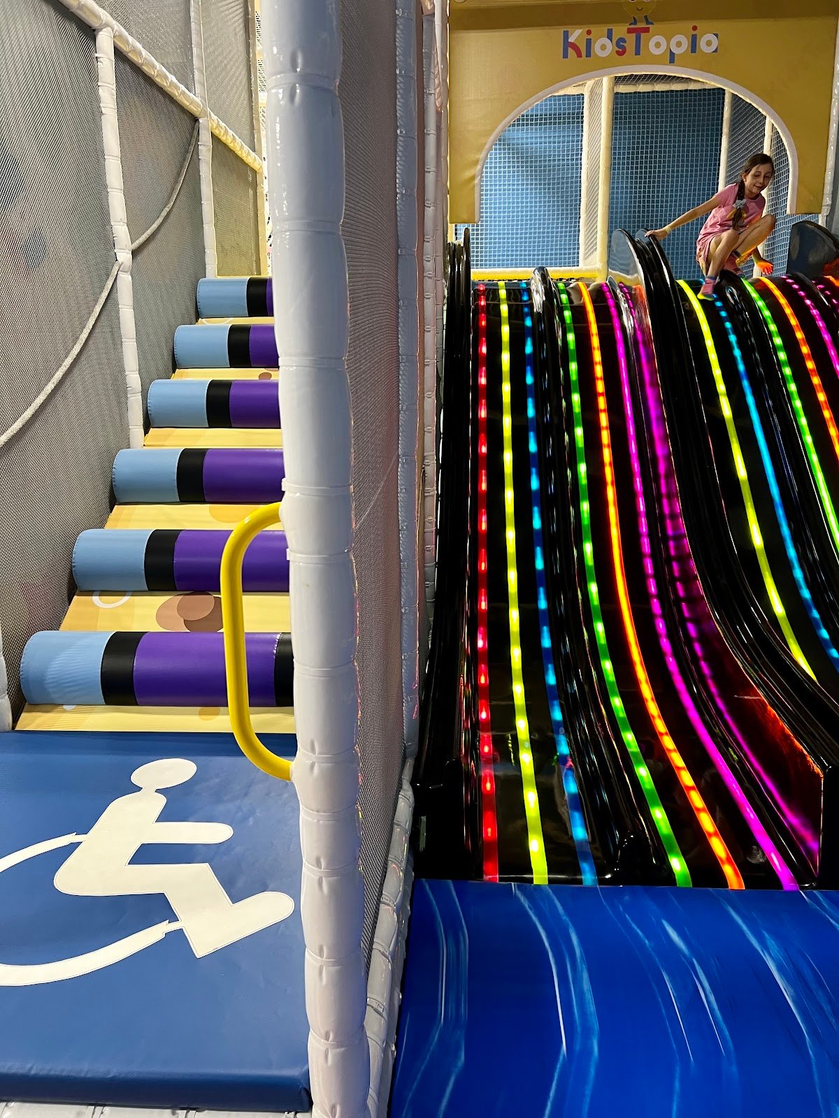 kidstopia-playground-roy-4