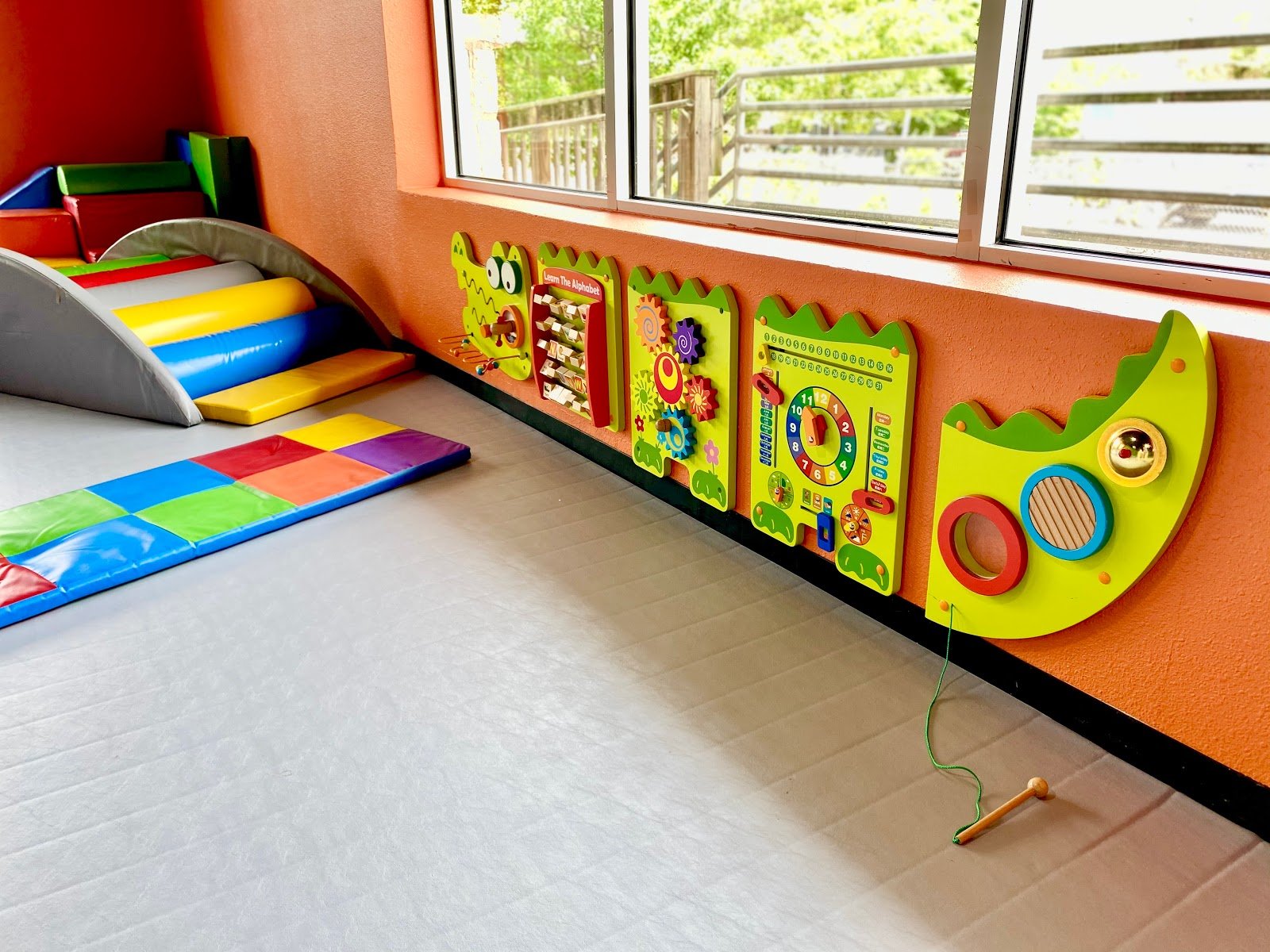 little-land-pediatric-therapy-play-gym-4