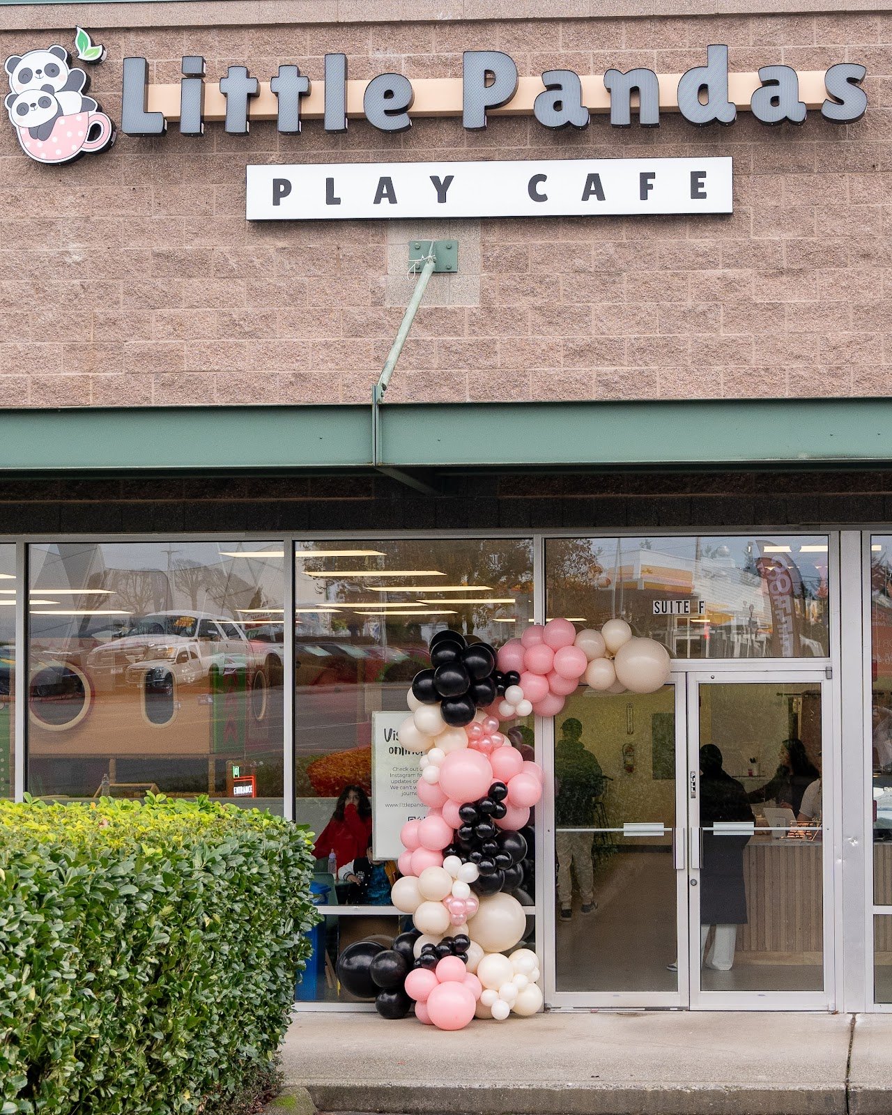 little-pandas-play-cafe-3