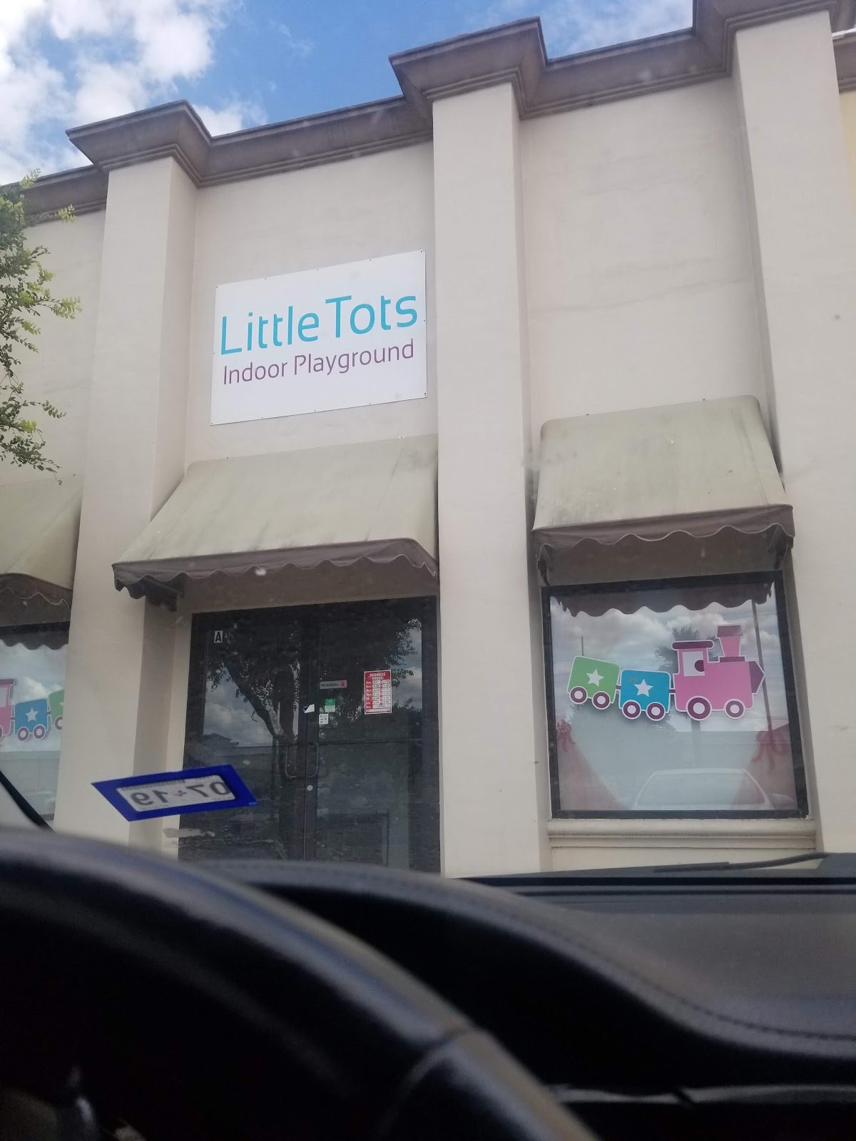 little-tots-indoor-playground-1