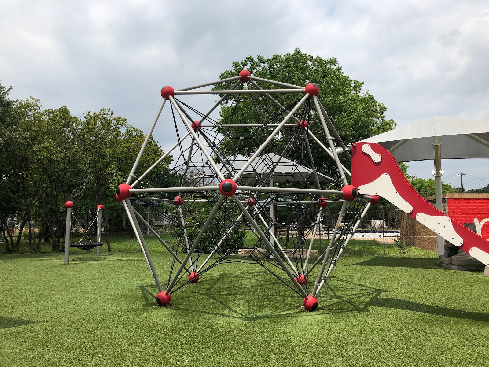 loewy-family-playground-2