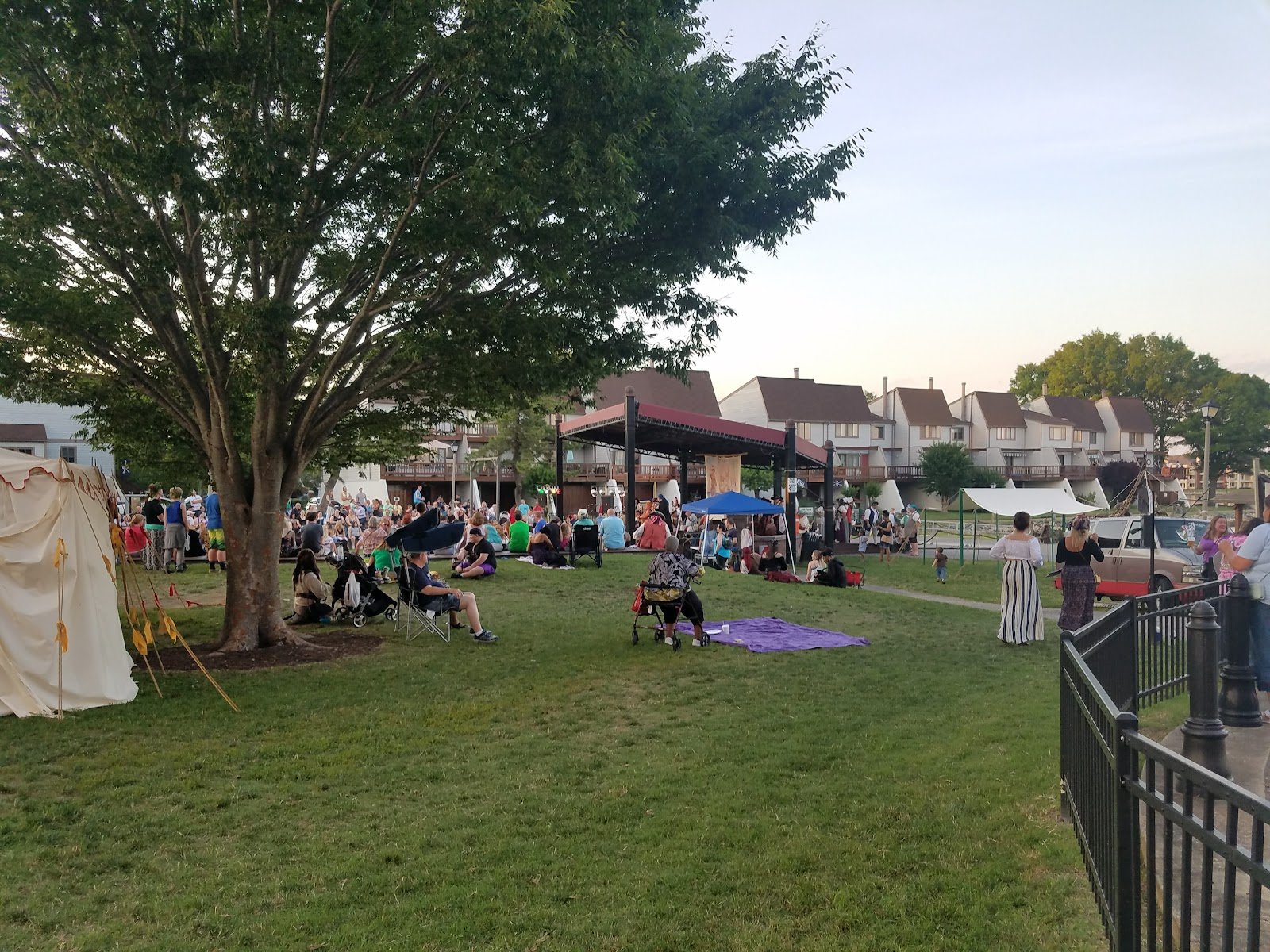 mill-point-park-2